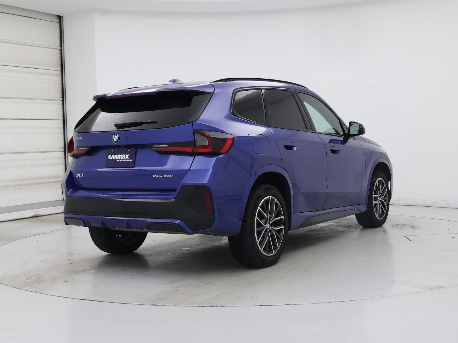2023 BMW X1 28i - Photo 9