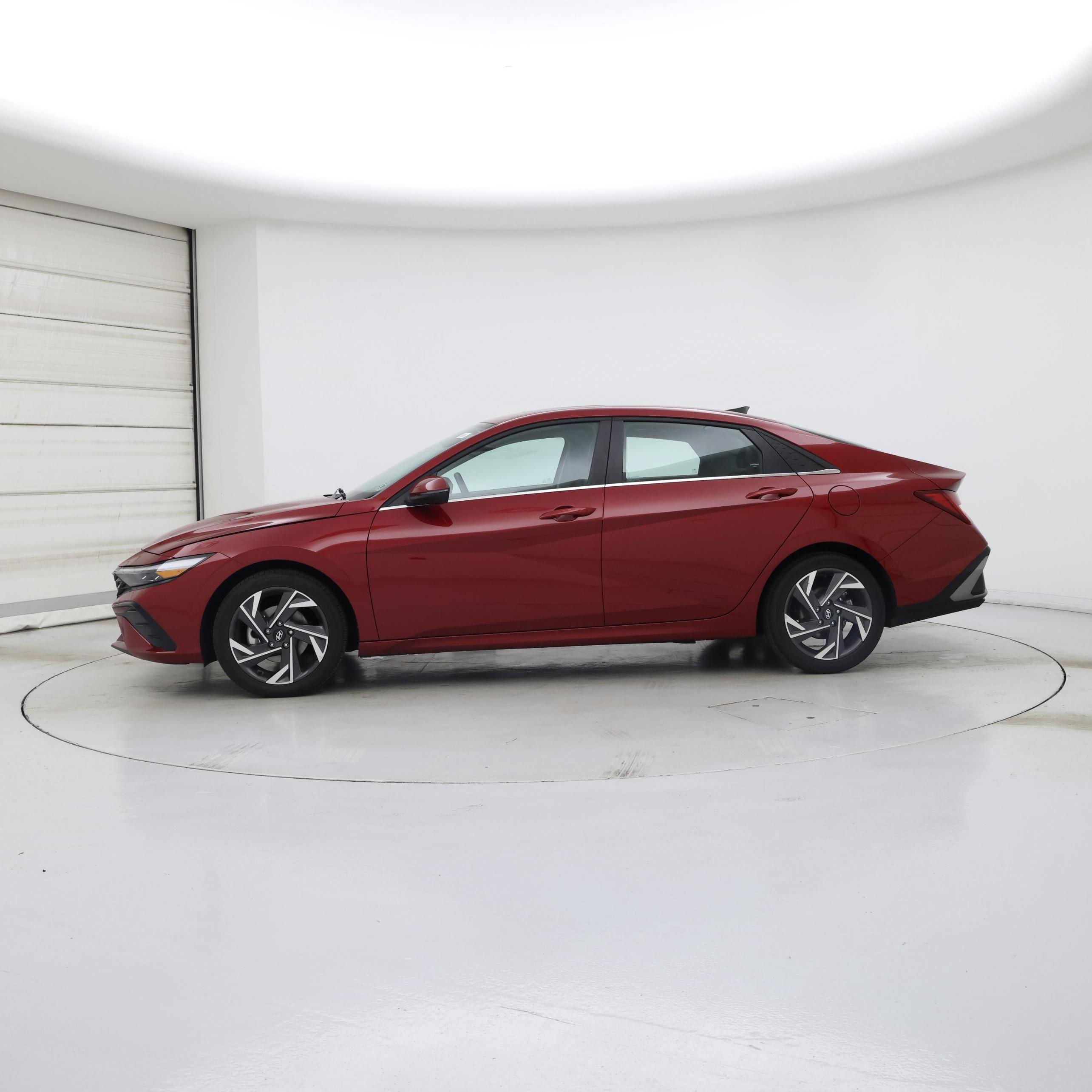 Thumbnail: 2024 Hyundai Elantra - 3