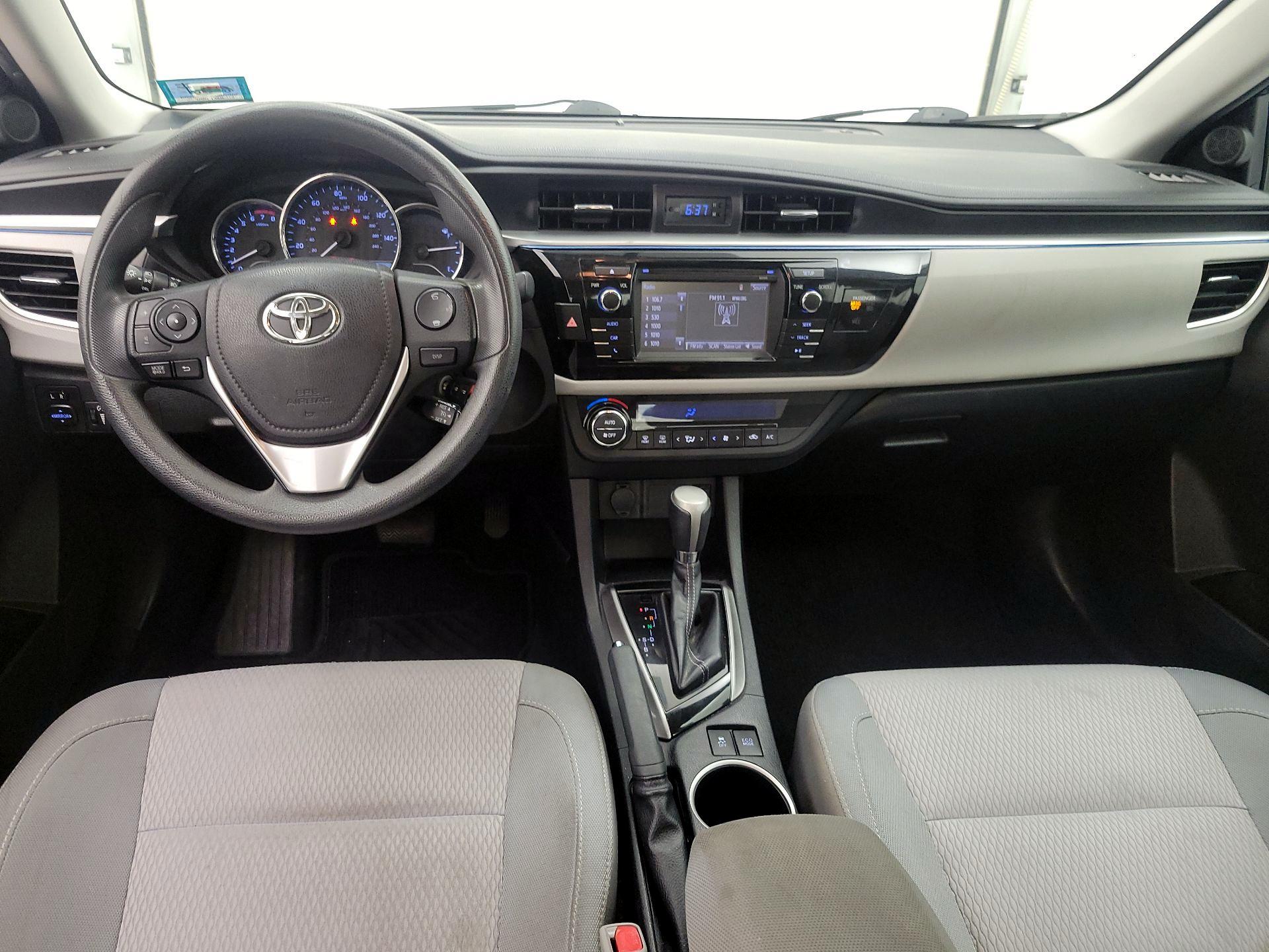 Thumbnail: 2014 Toyota Corolla - 9