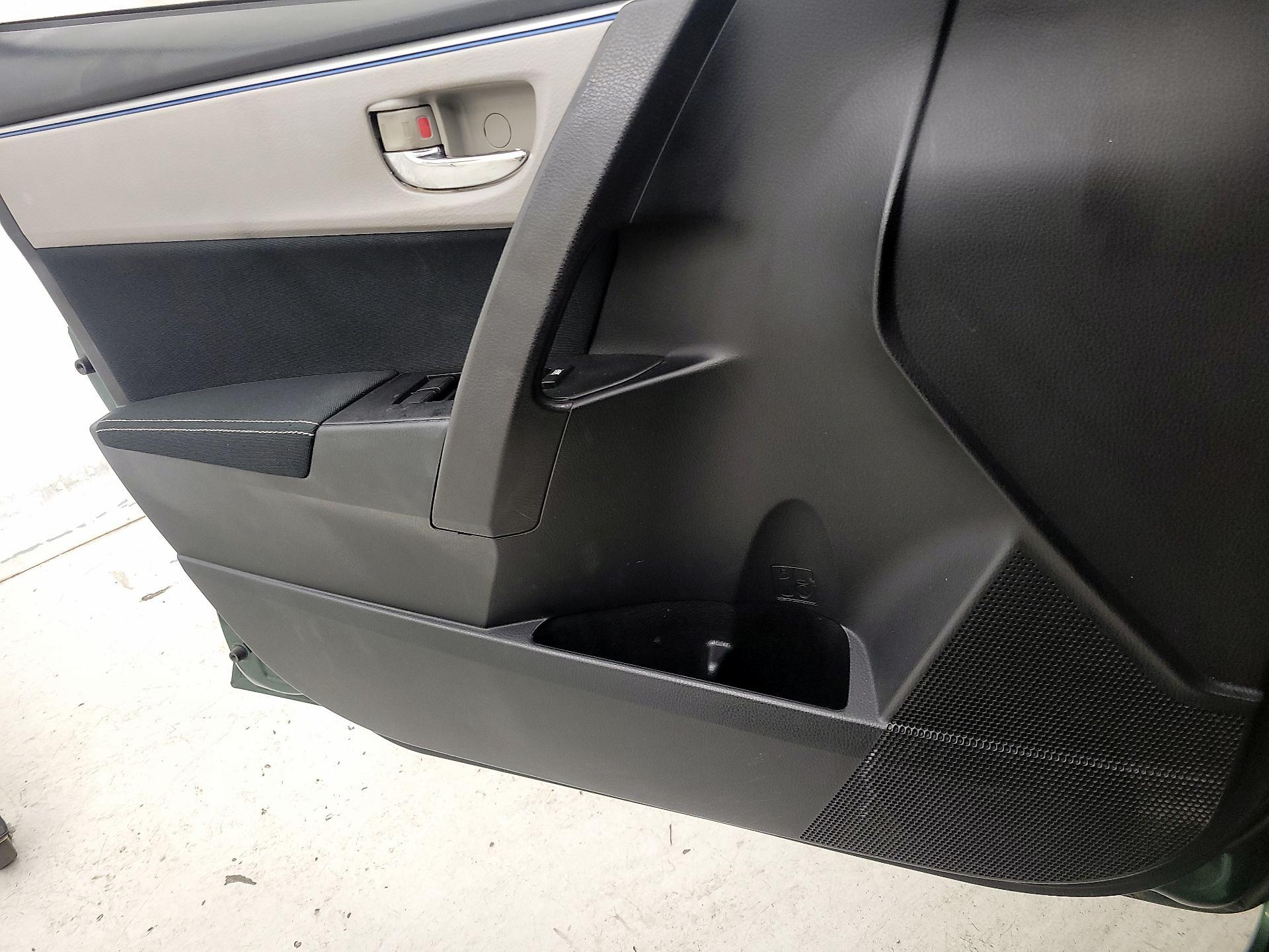 Thumbnail: 2014 Toyota Corolla - 12