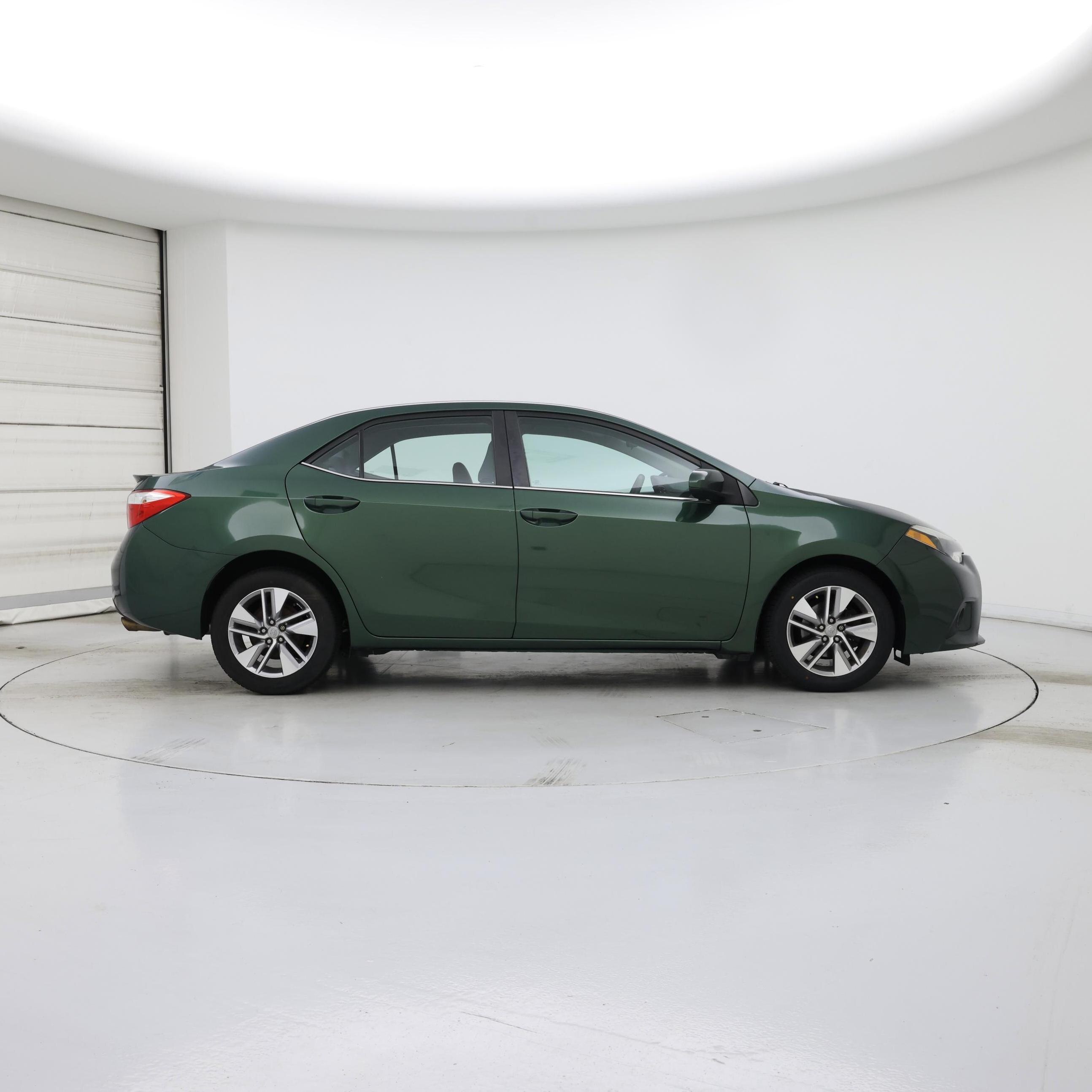 Thumbnail: 2014 Toyota Corolla - 7
