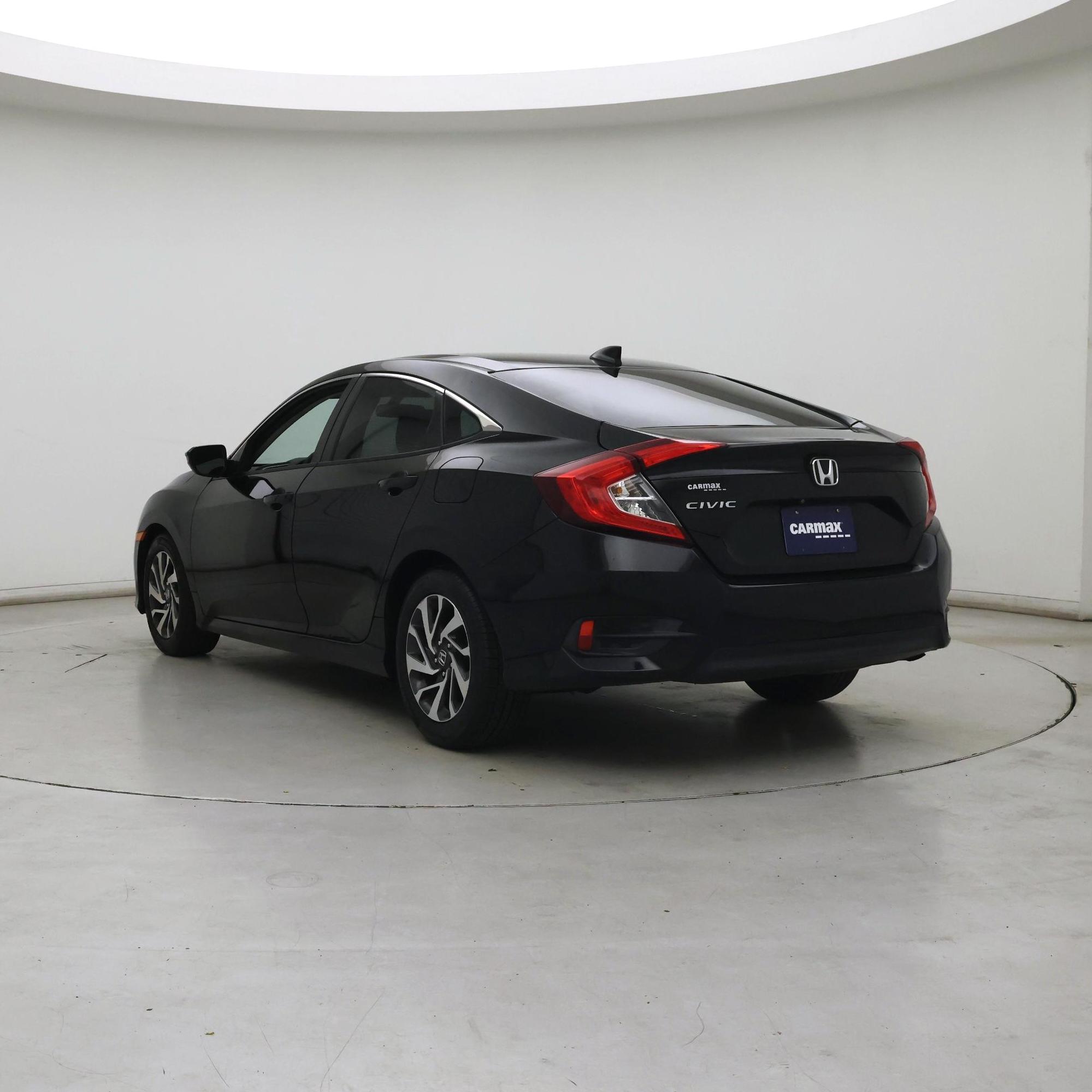 Thumbnail: 2017 Honda Civic - 2