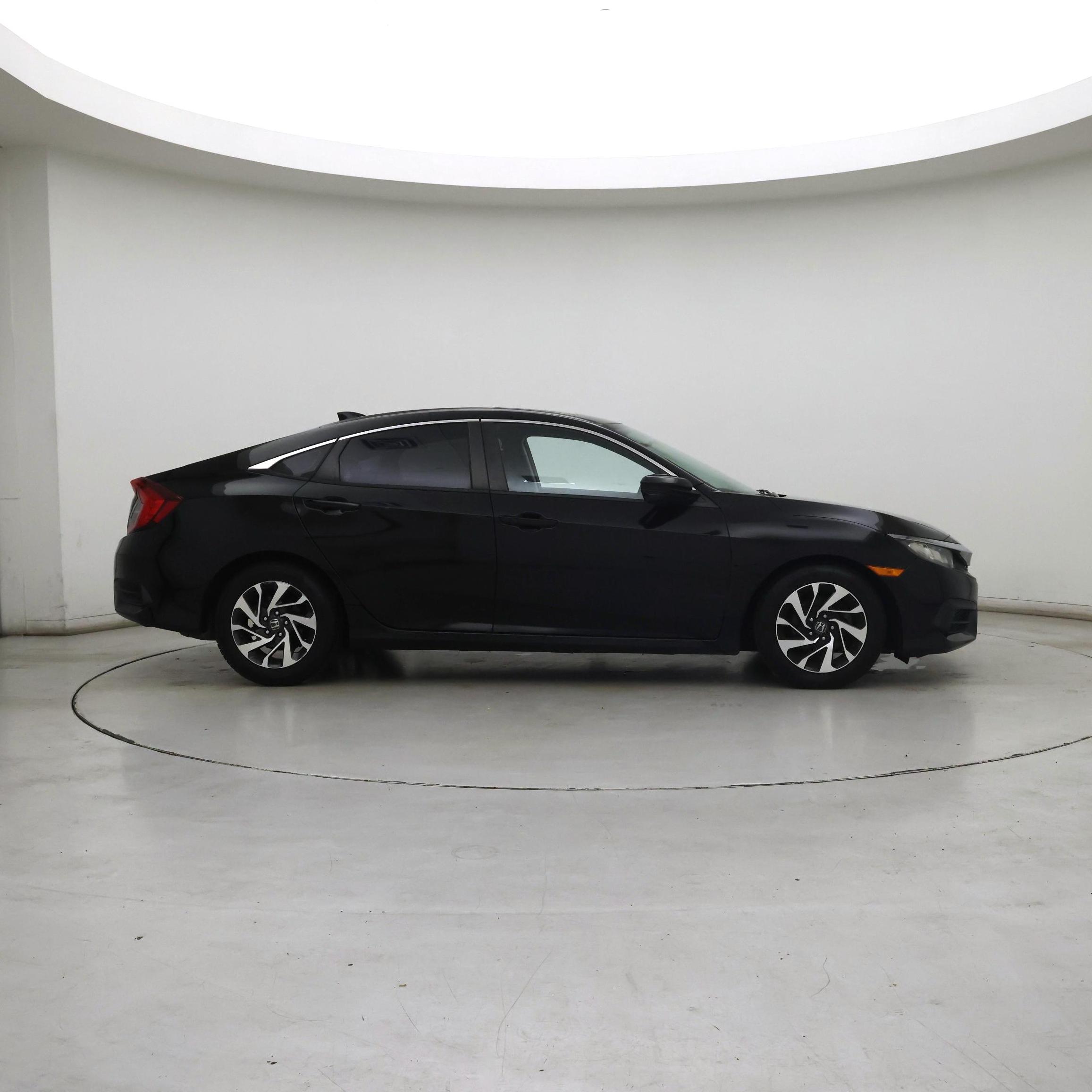 Thumbnail: 2017 Honda Civic - 7