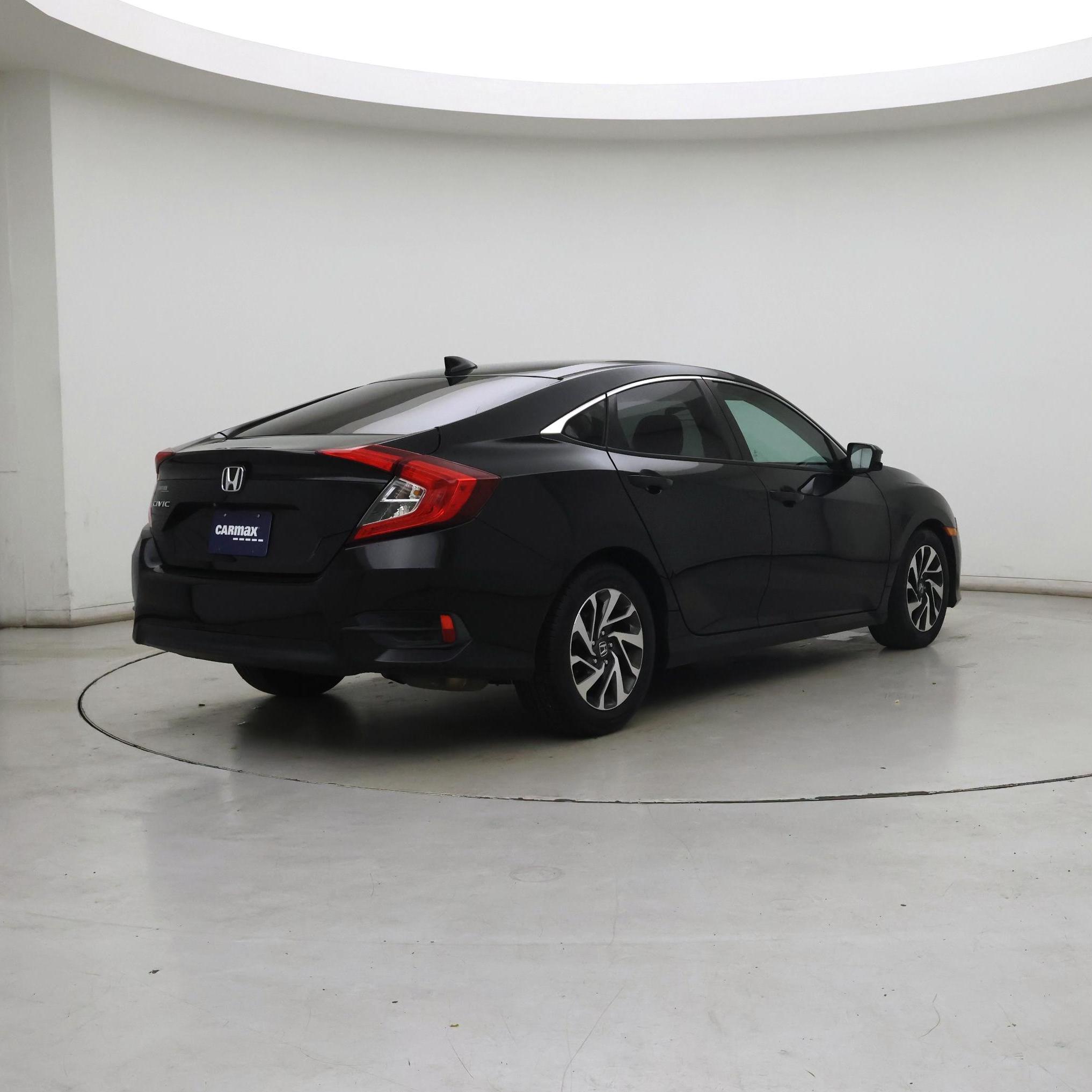 Thumbnail: 2017 Honda Civic - 8