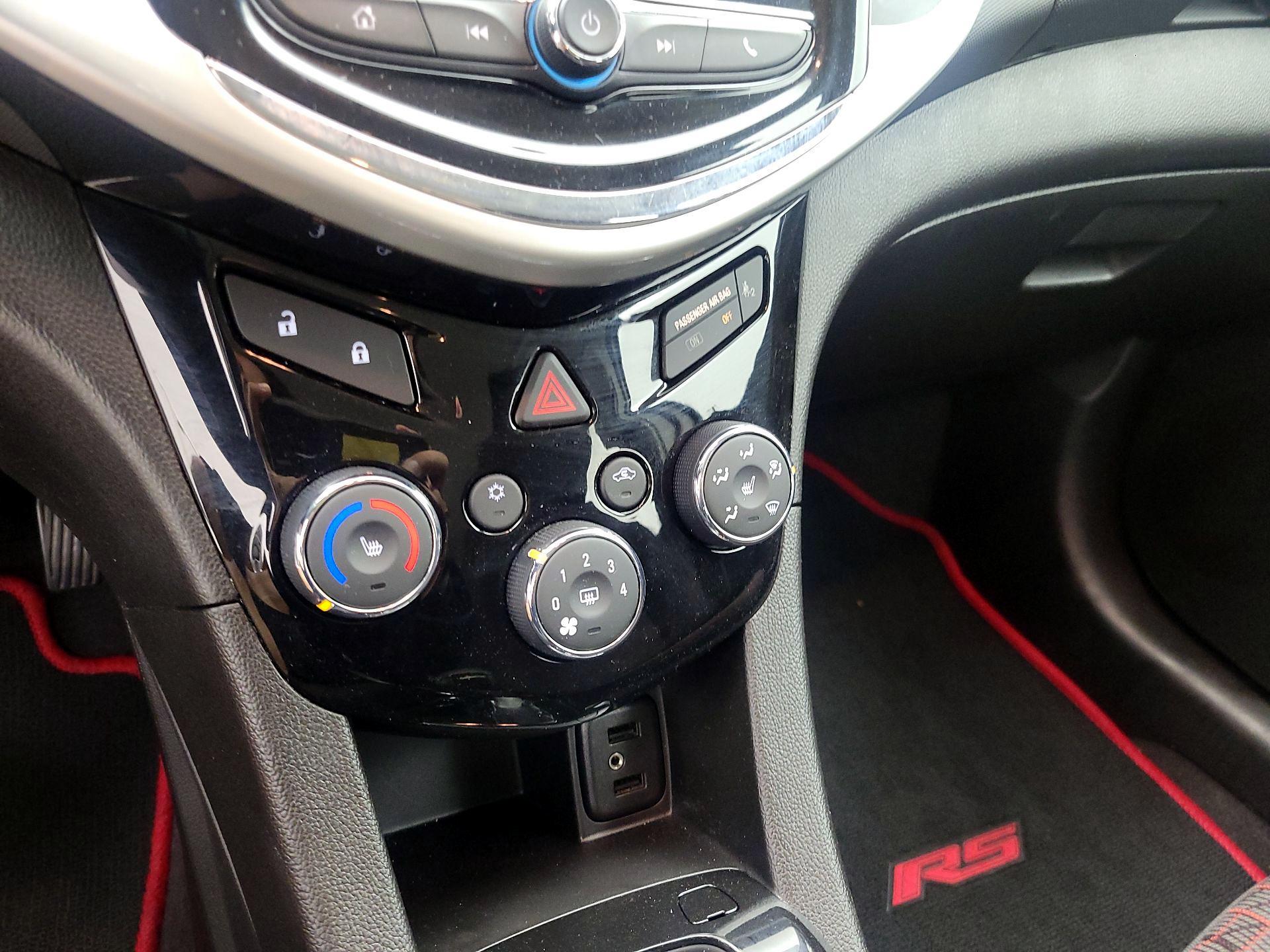 Thumbnail: 2018 Chevrolet Sonic - 16