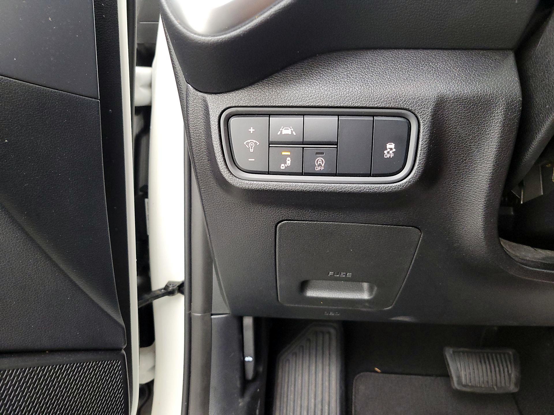 Thumbnail: 2020 Kia Soul - 13