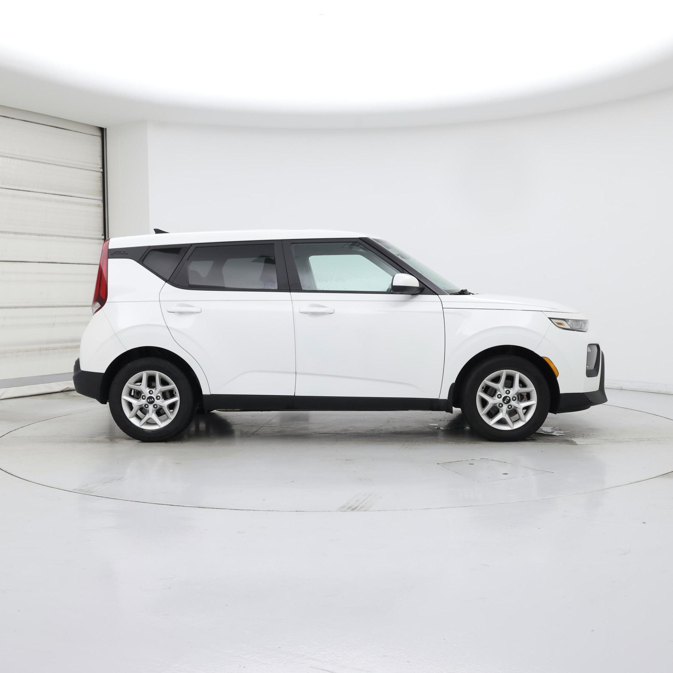 Thumbnail: 2020 Kia Soul - 7