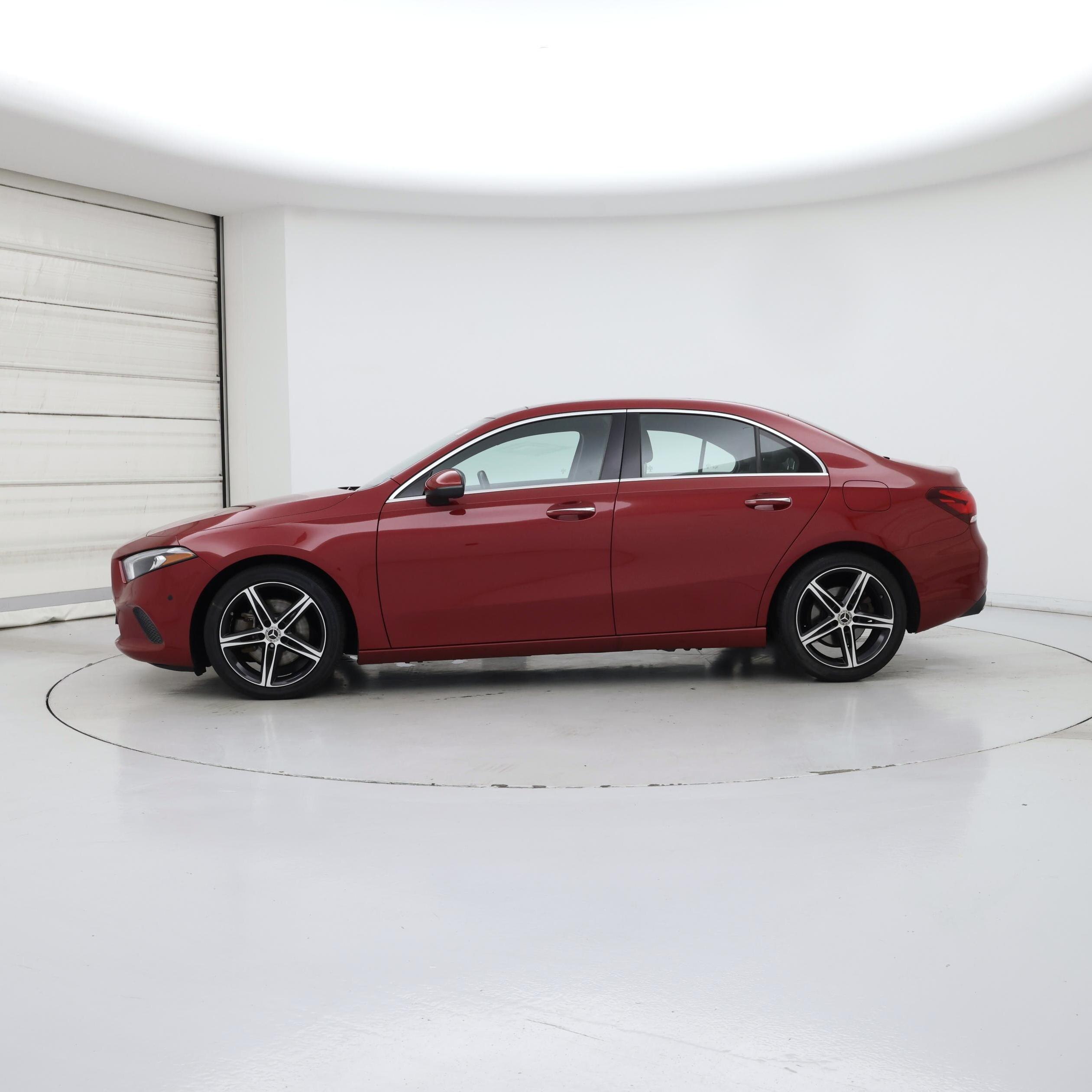 Thumbnail: 2021 Mercedes-Benz A-Class - 3
