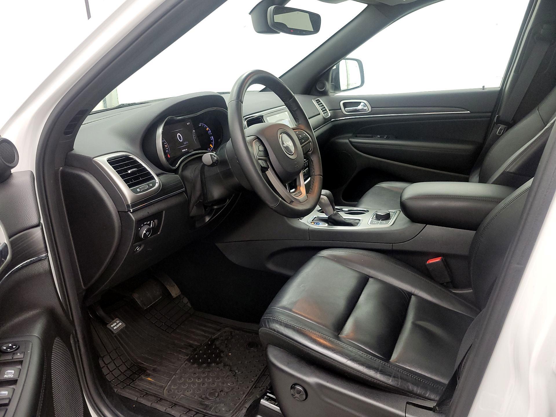 Thumbnail: 2019 Jeep Grand Cherokee - 11