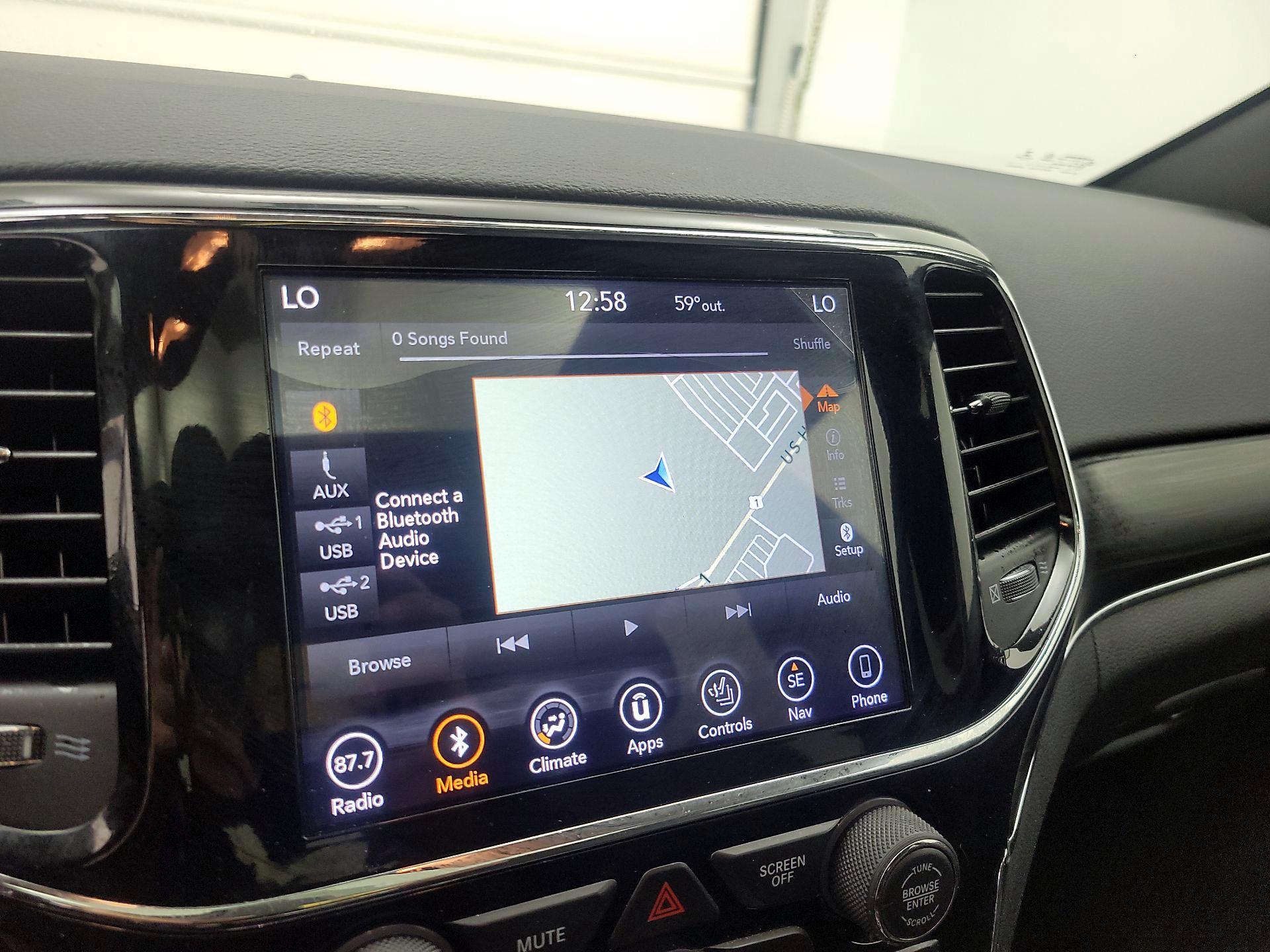 Thumbnail: 2019 Jeep Grand Cherokee - 14