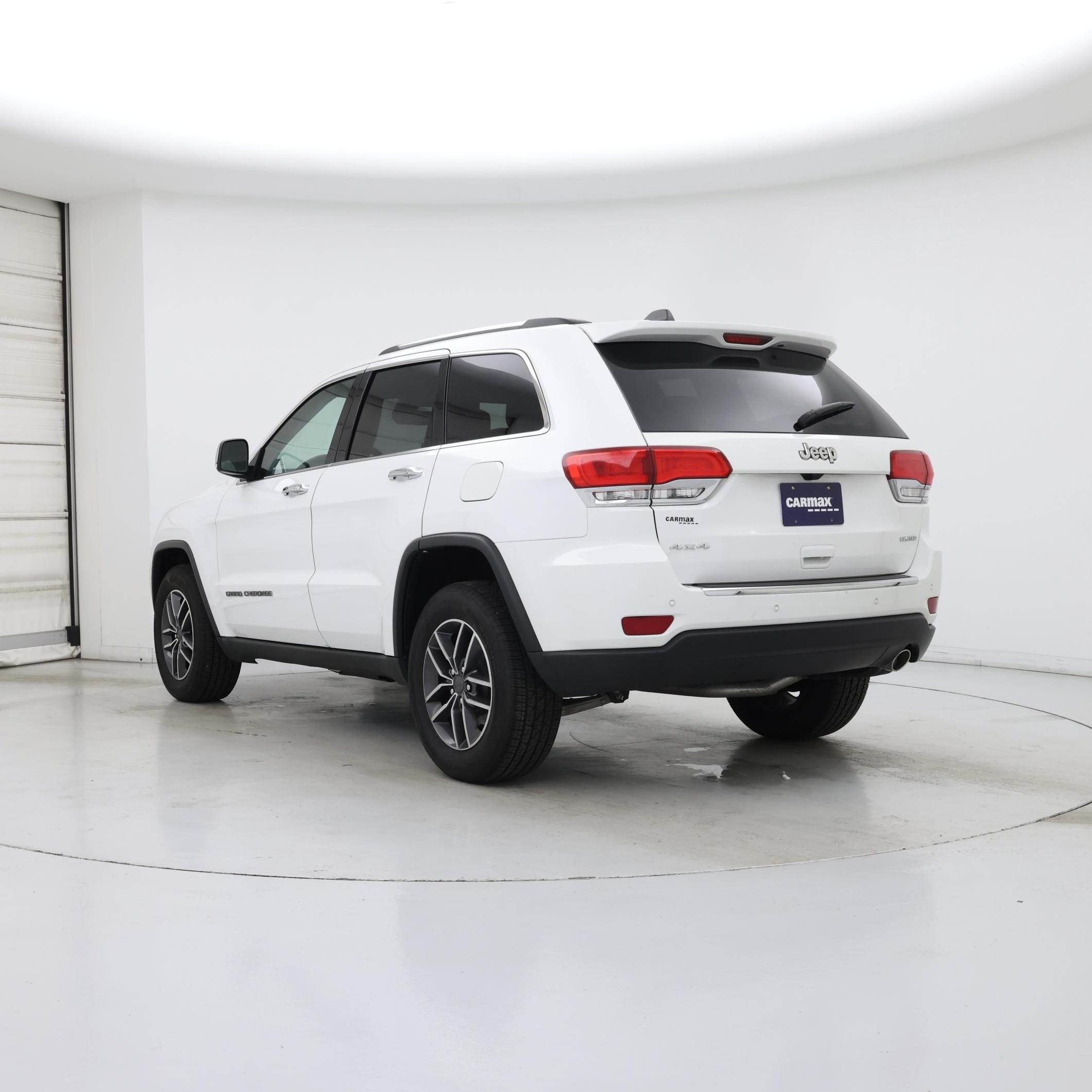 Thumbnail: 2019 Jeep Grand Cherokee - 2