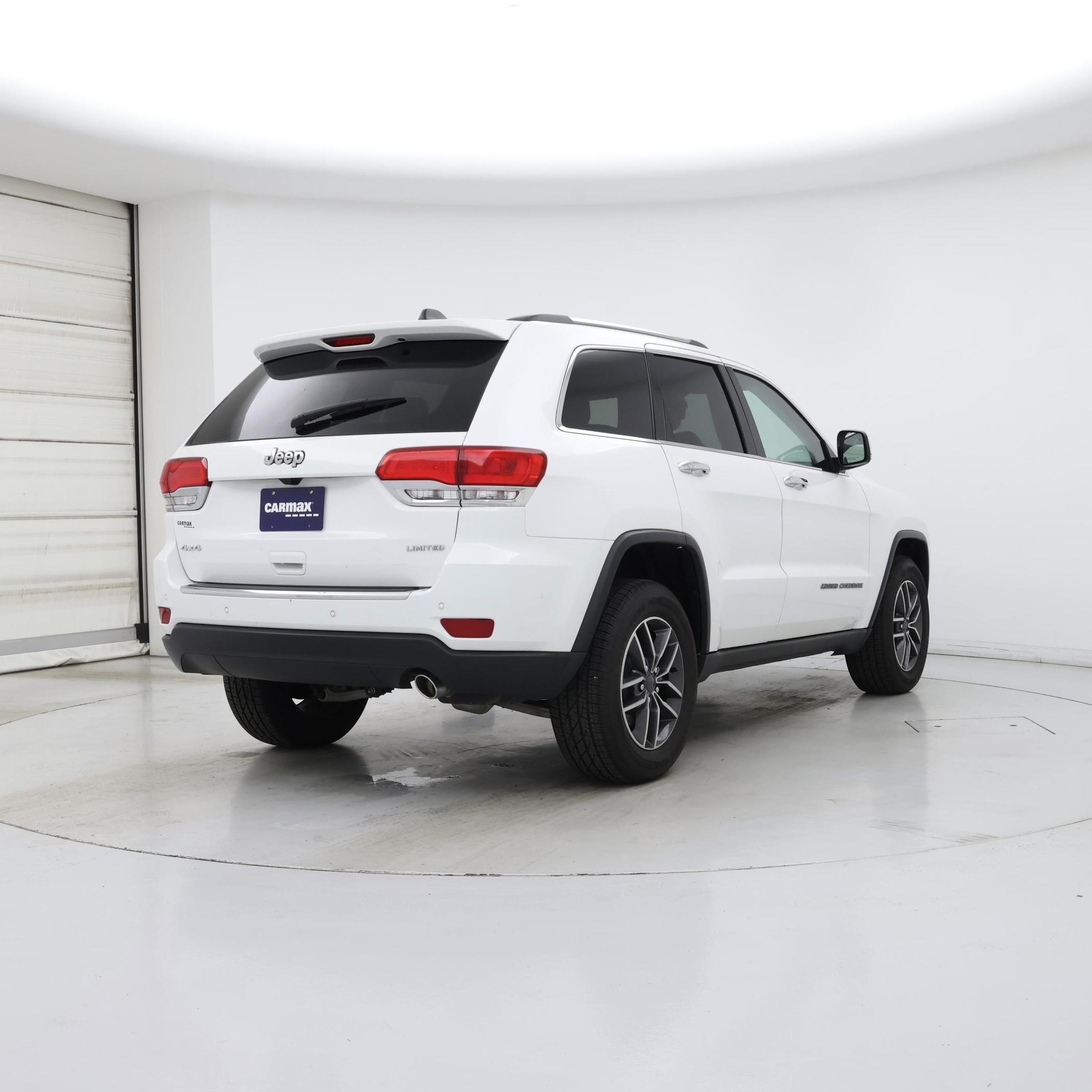 Thumbnail: 2019 Jeep Grand Cherokee - 8
