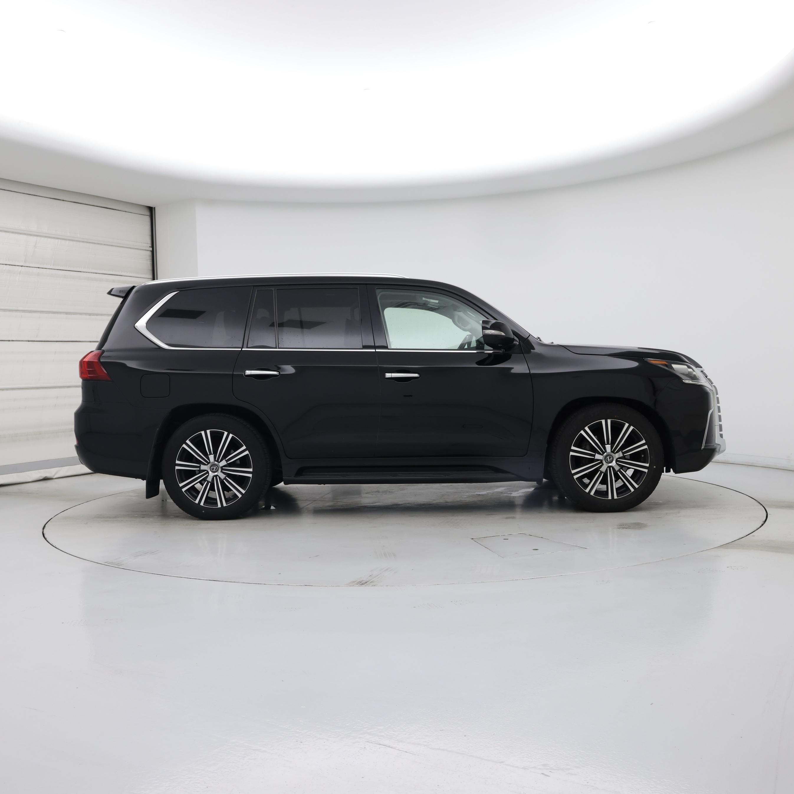 Thumbnail: 2018 Lexus LX - 7