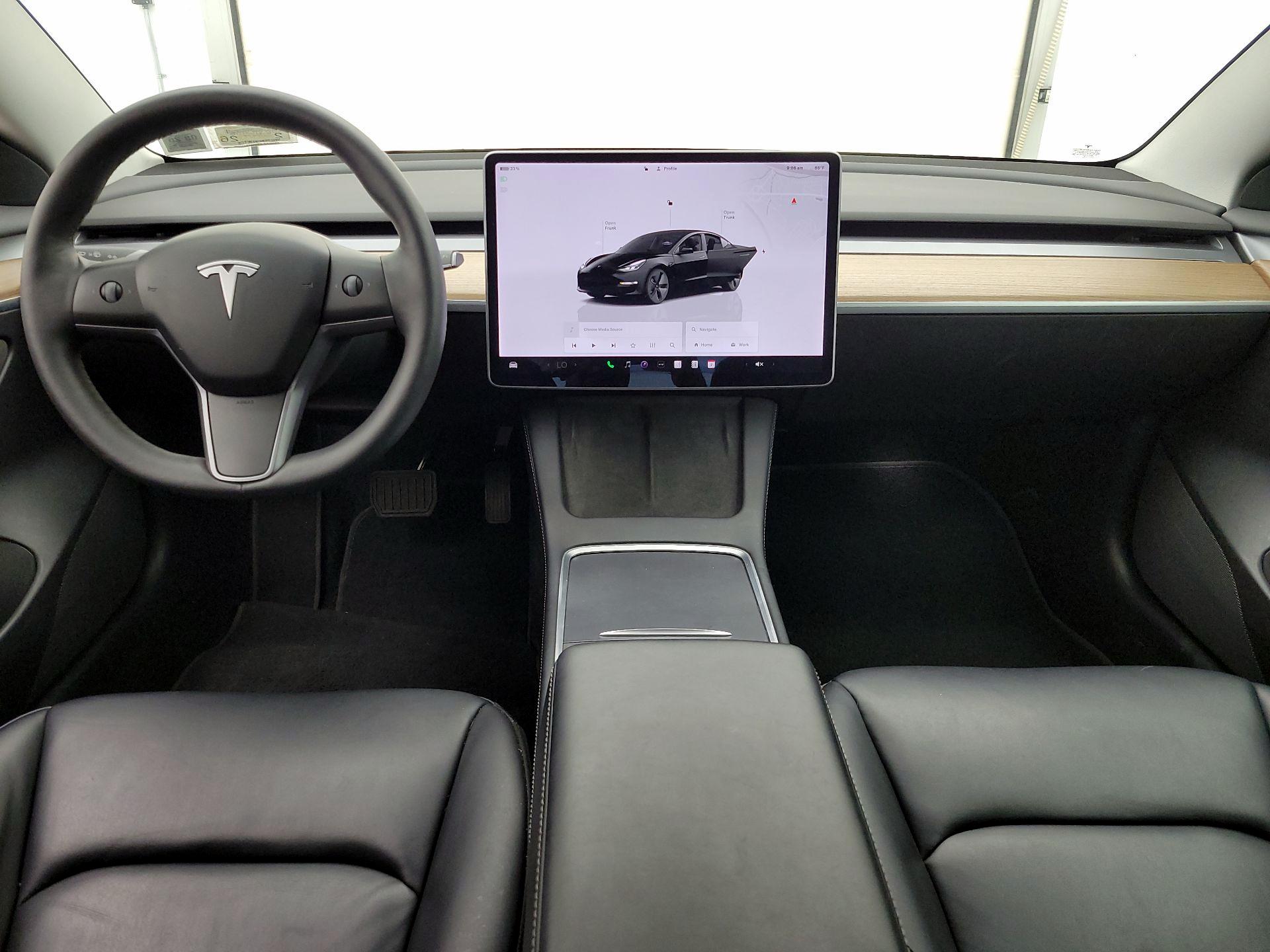 Thumbnail: 2022 Tesla Model 3 - 9
