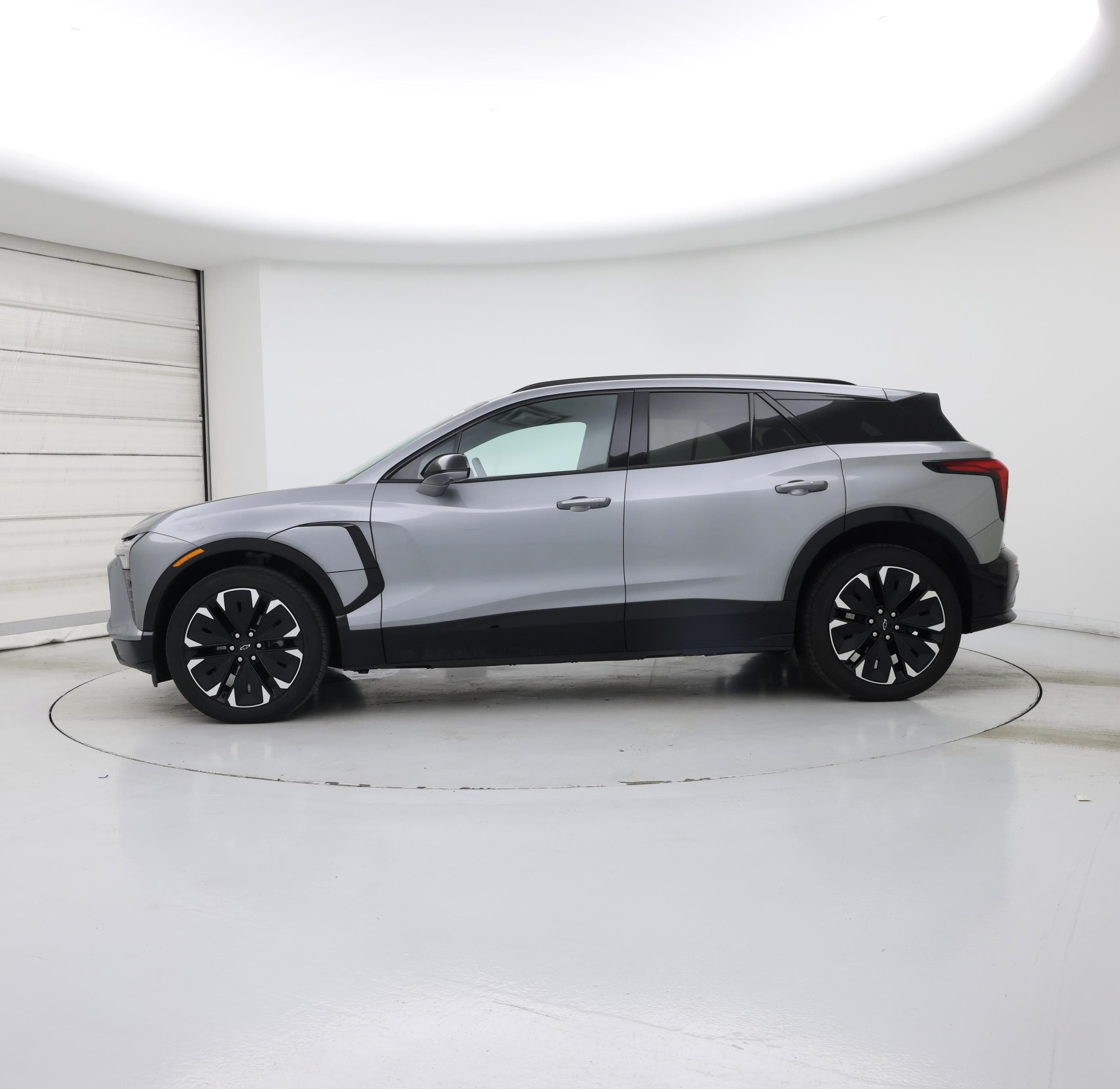 Thumbnail: 2024 Chevrolet Blazer EV - 3