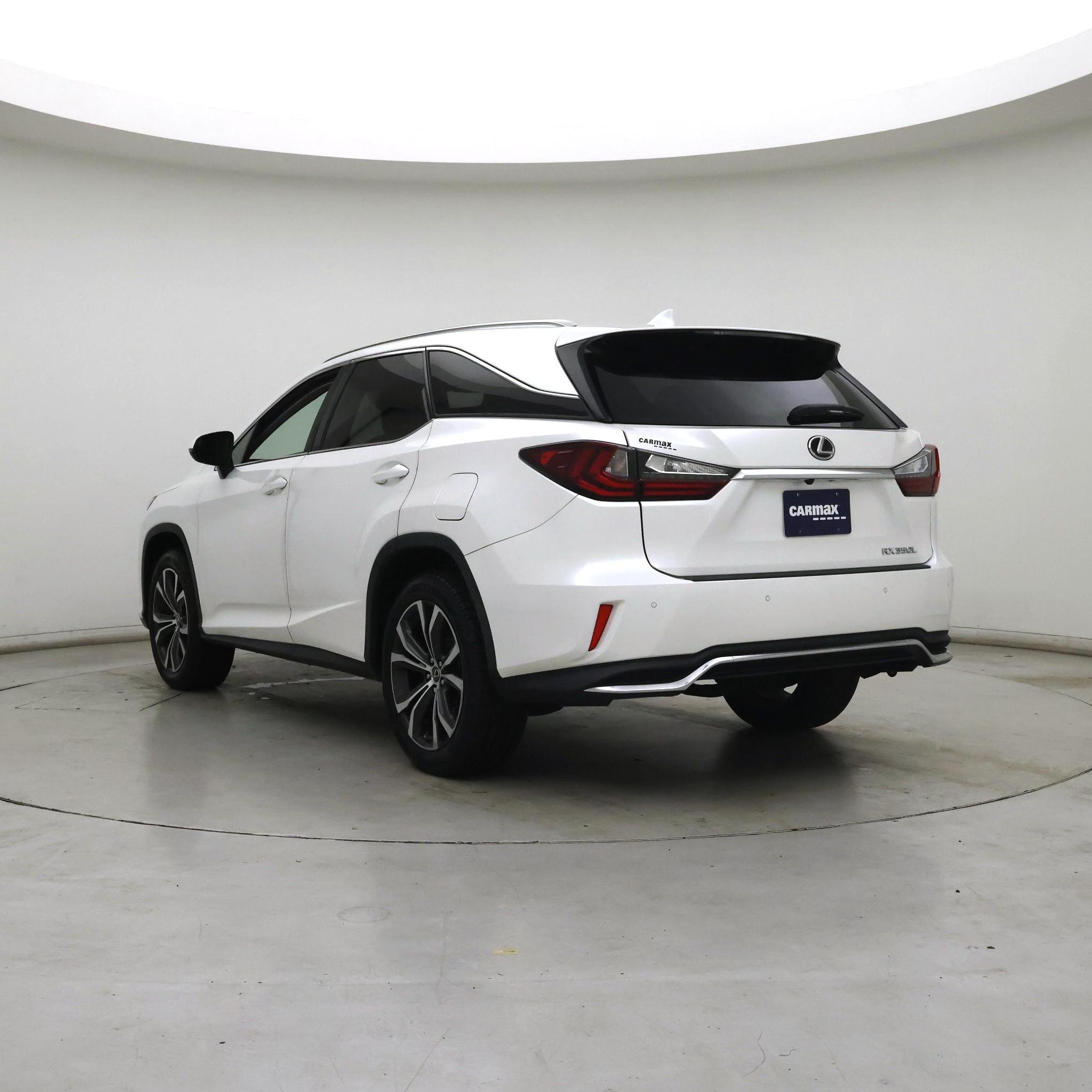 Thumbnail: 2019 Lexus RX - 2