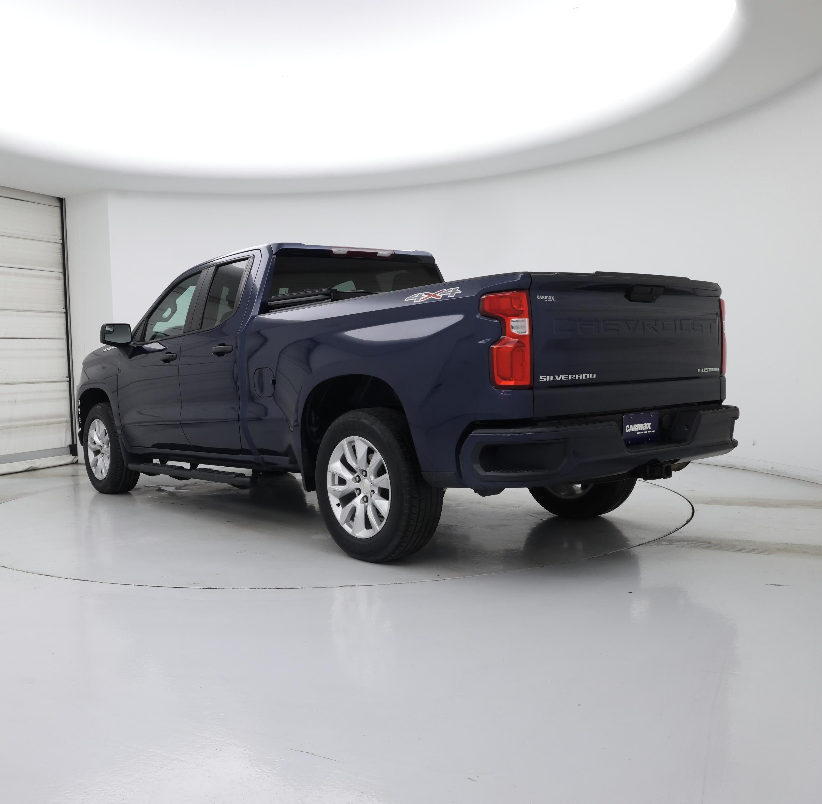 Thumbnail: 2022 Chevrolet Silverado 1500 - 2