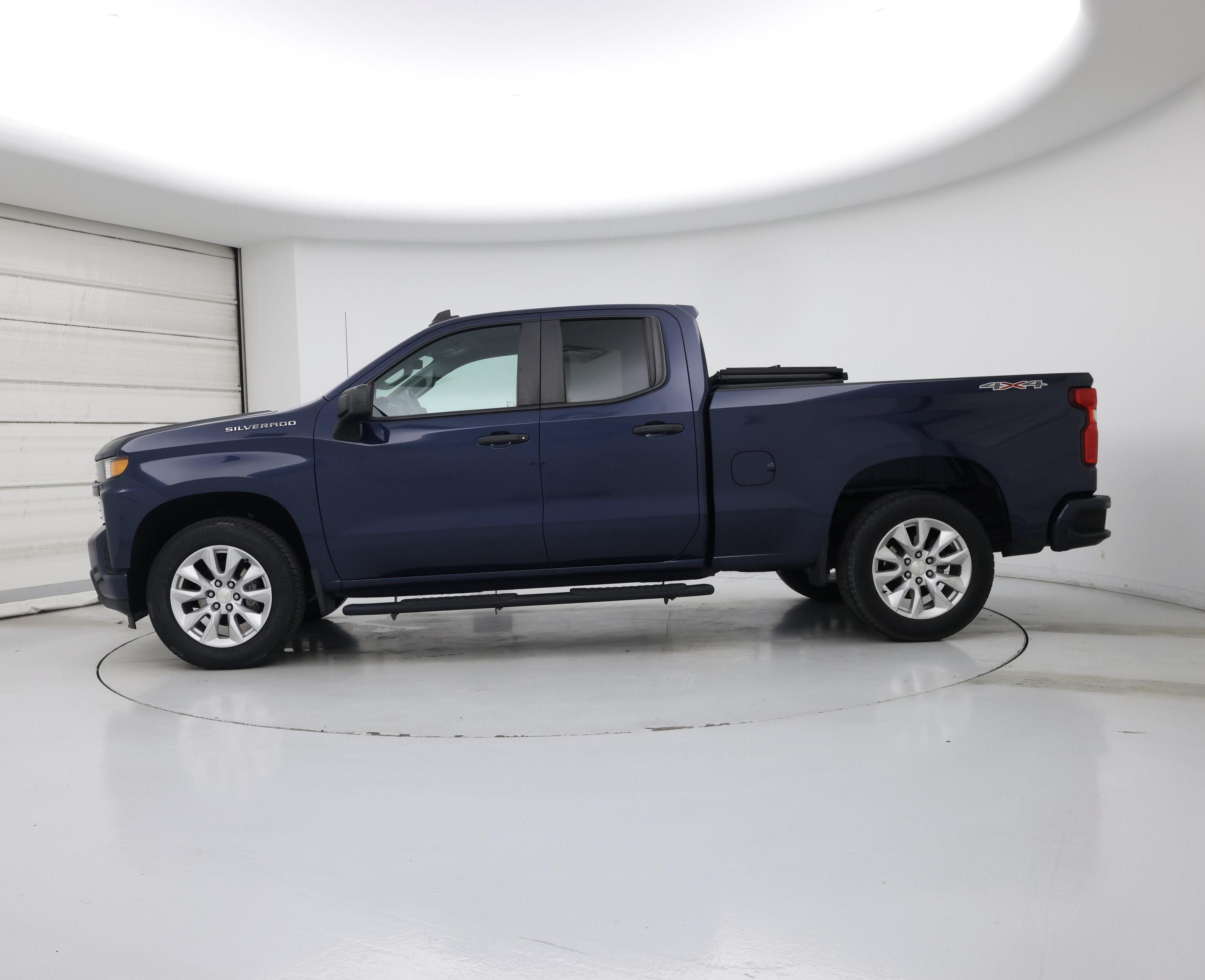 Thumbnail: 2022 Chevrolet Silverado 1500 - 3