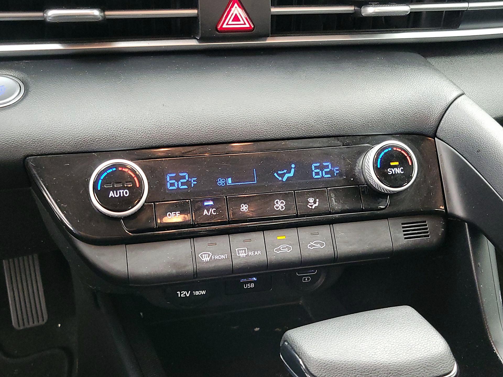 Thumbnail: 2022 Hyundai Elantra - 16