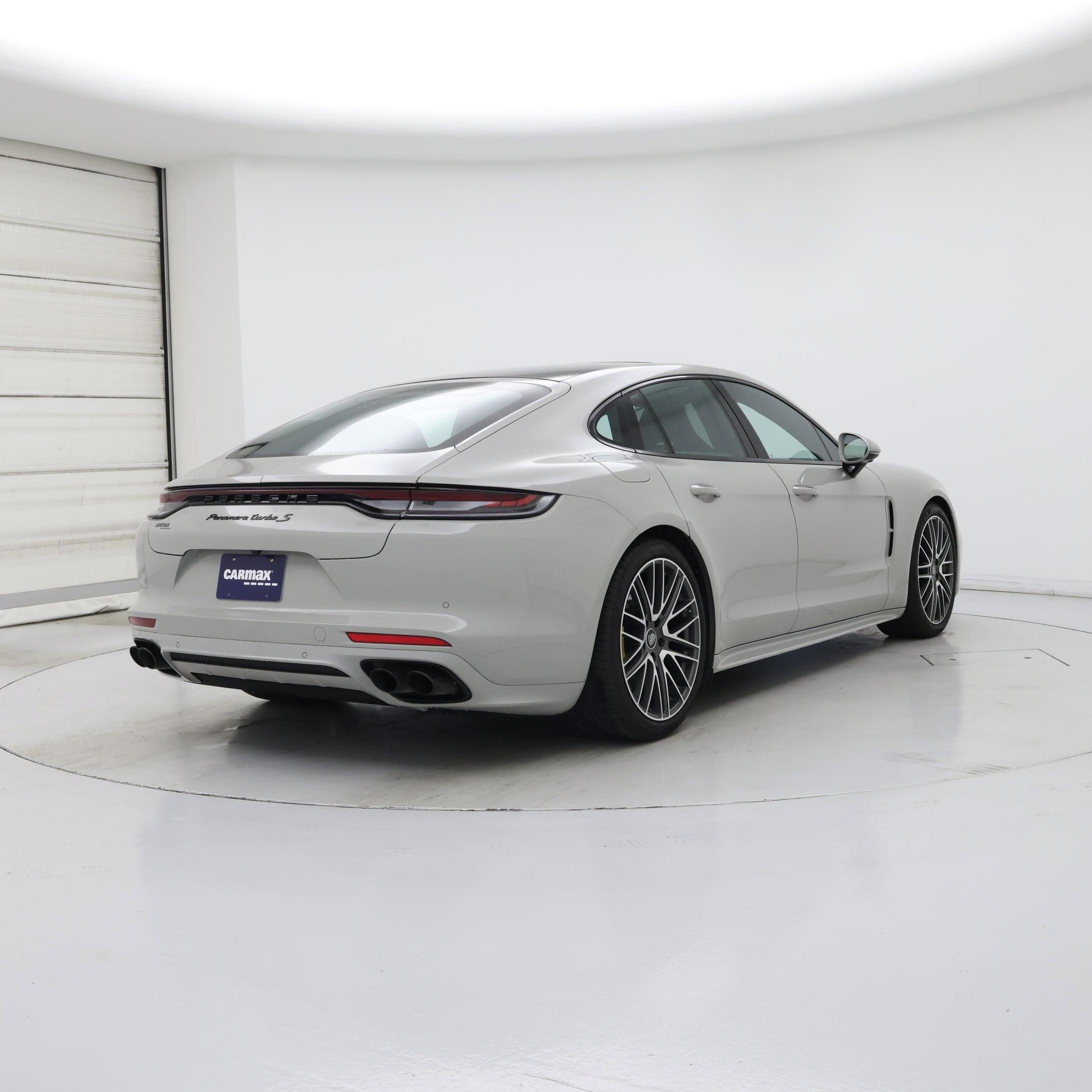 Thumbnail: 2021 Porsche Panamera - 8