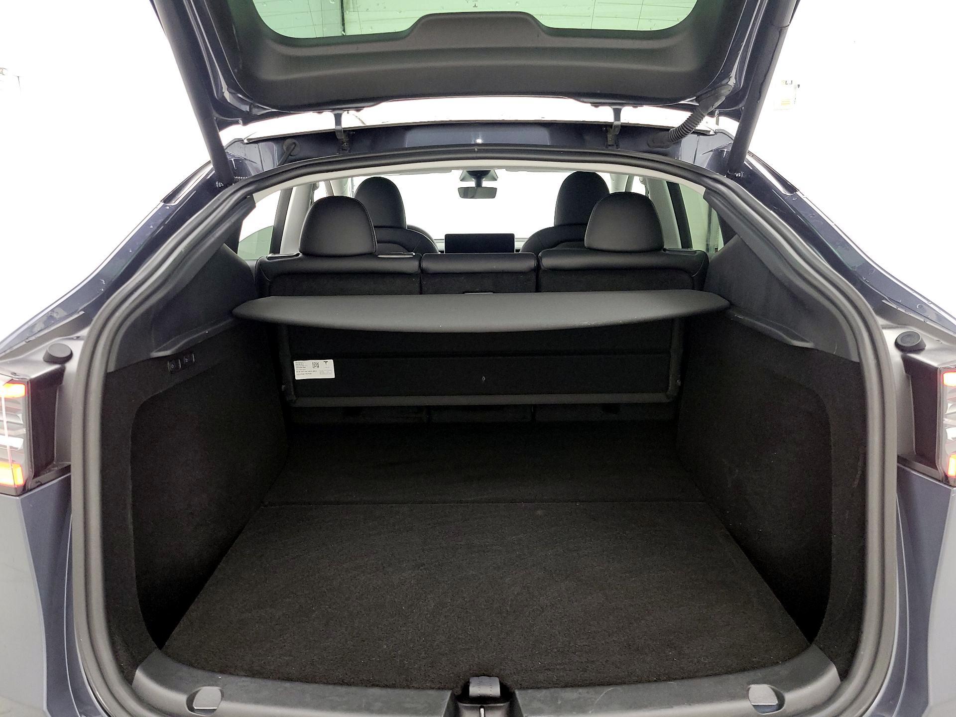 Thumbnail: 2023 Tesla Model Y - 18