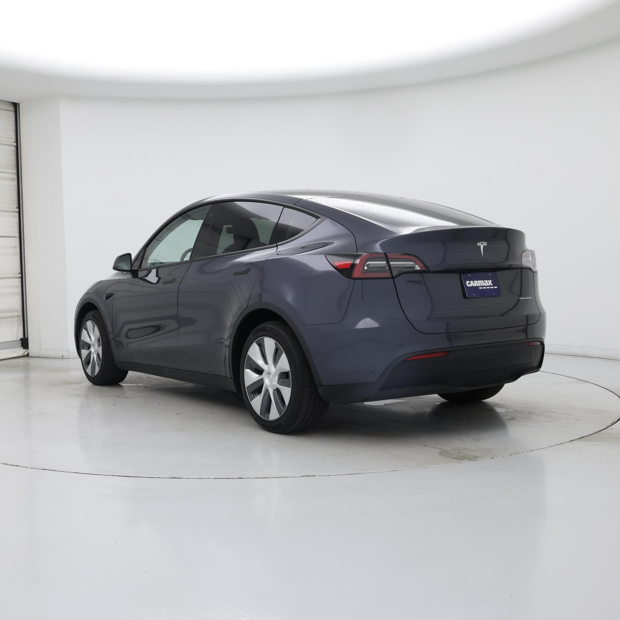 Thumbnail: 2023 Tesla Model Y - 2