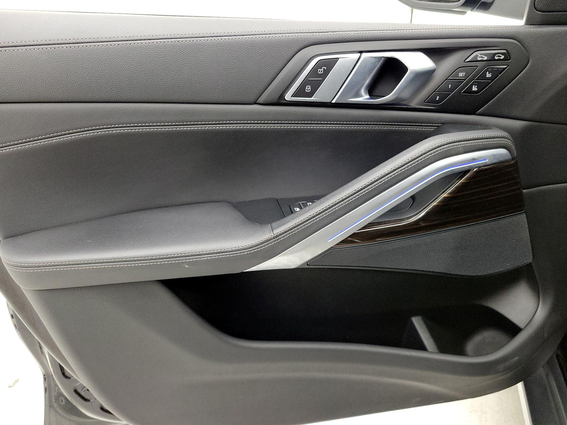 Thumbnail: 2020 BMW X6 - 12