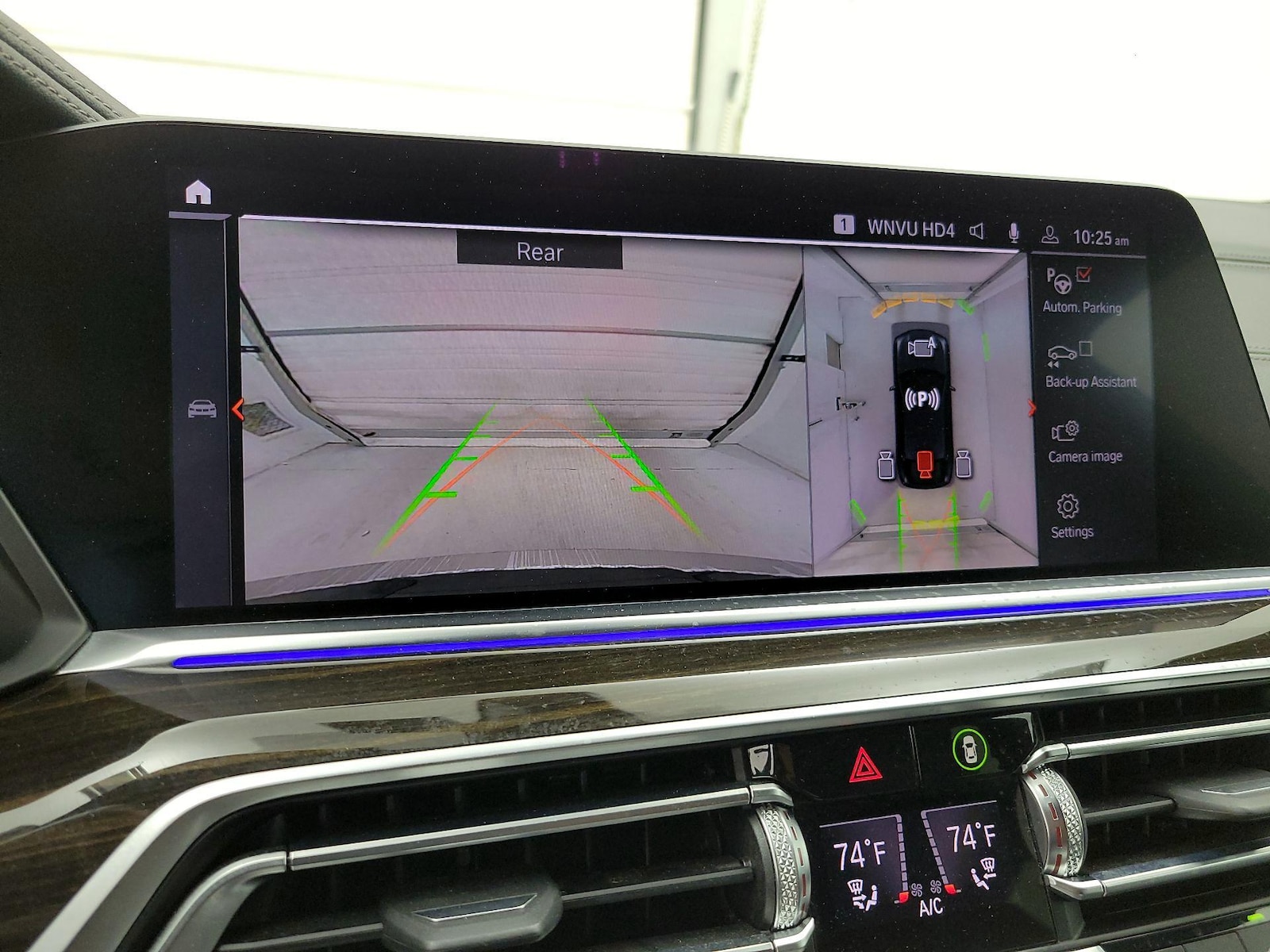 2020 BMW X6 40i - Photo 16