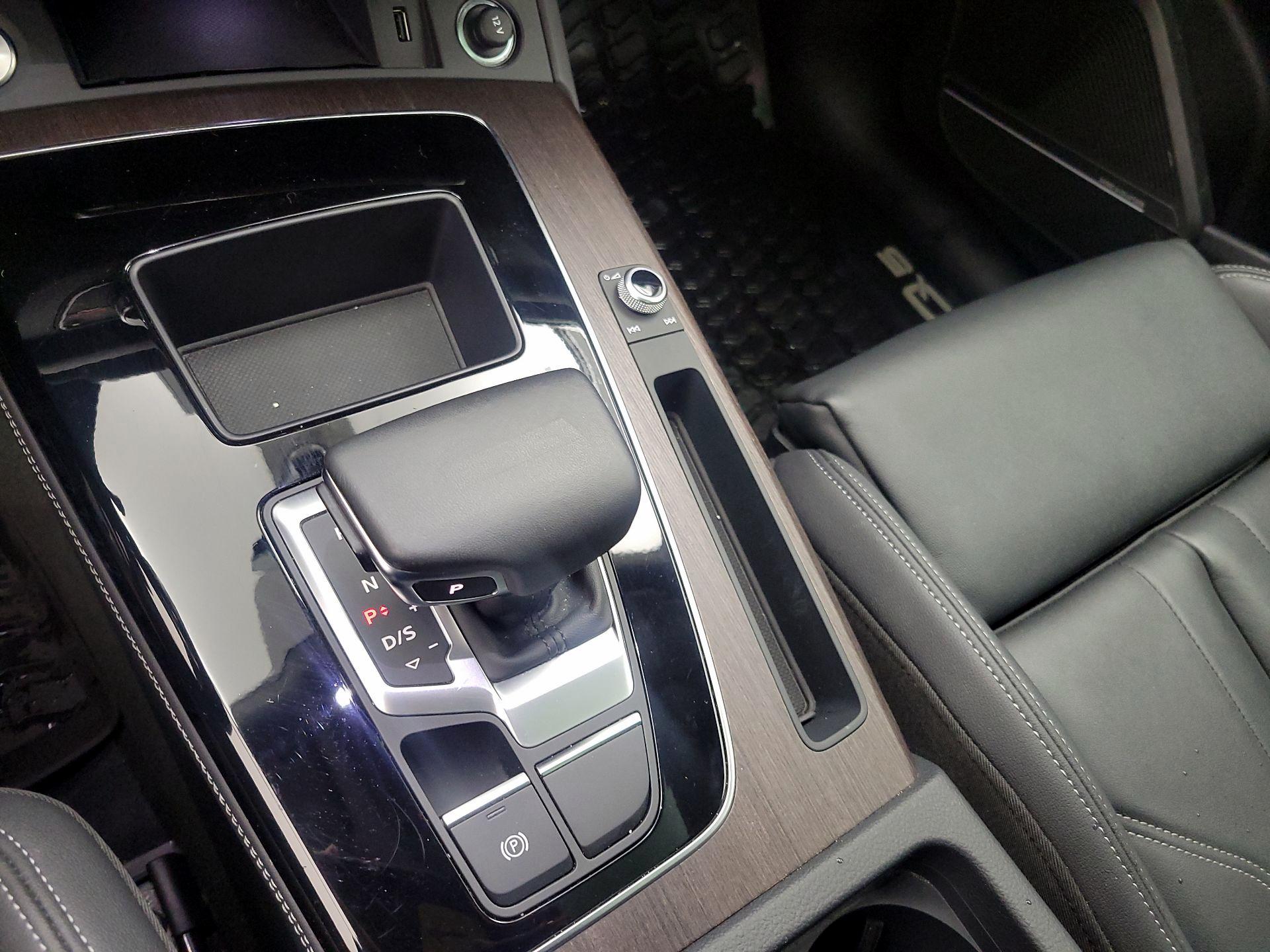 Thumbnail: 2024 Audi Q5 - 17