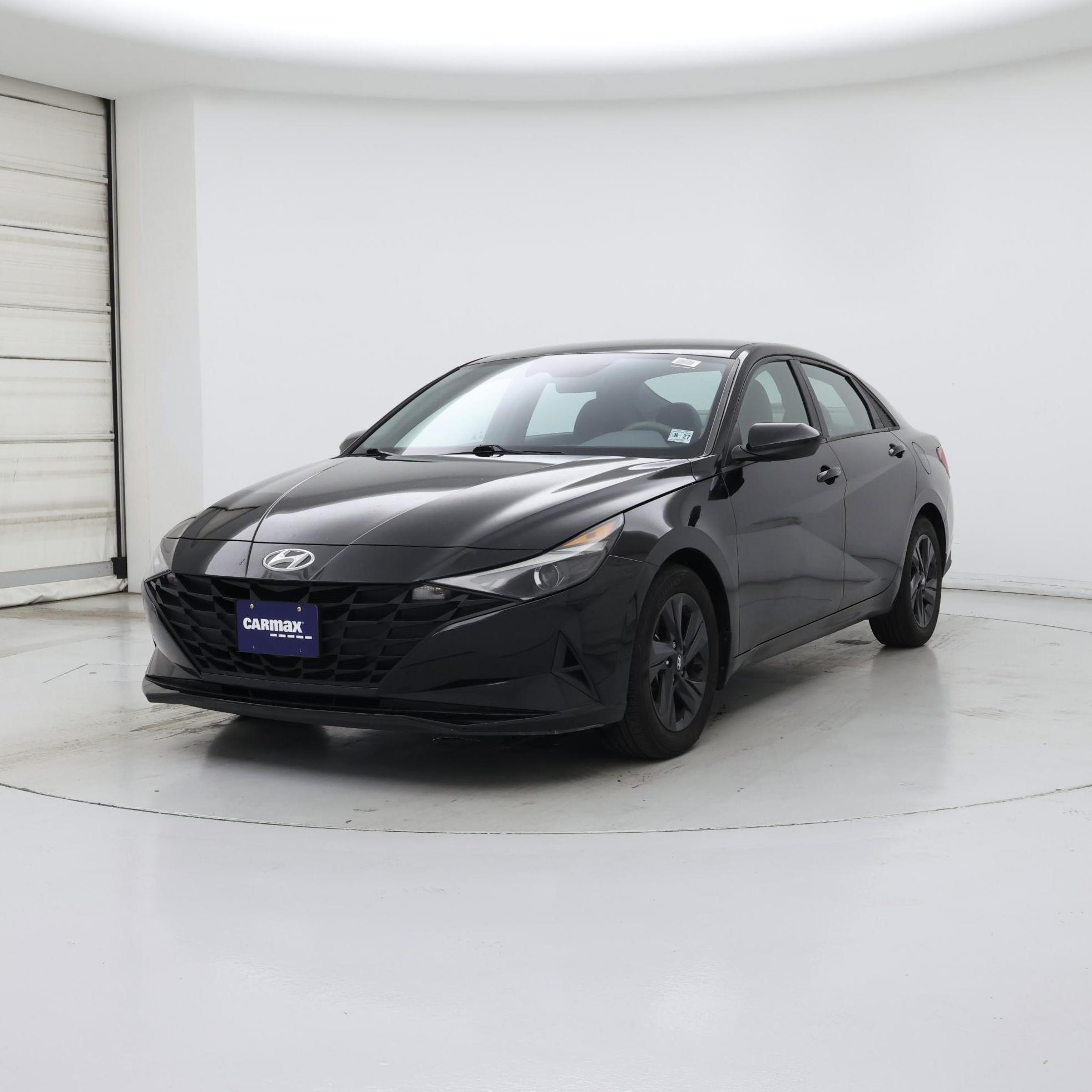 Thumbnail: 2022 Hyundai Elantra - 4