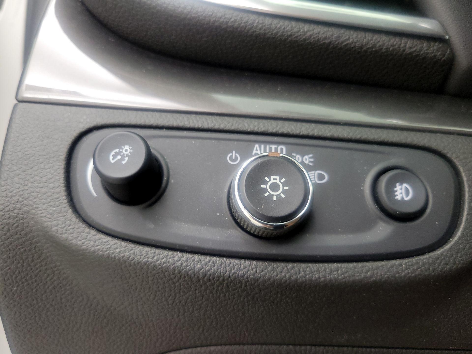 Thumbnail: 2017 Buick Encore - 13