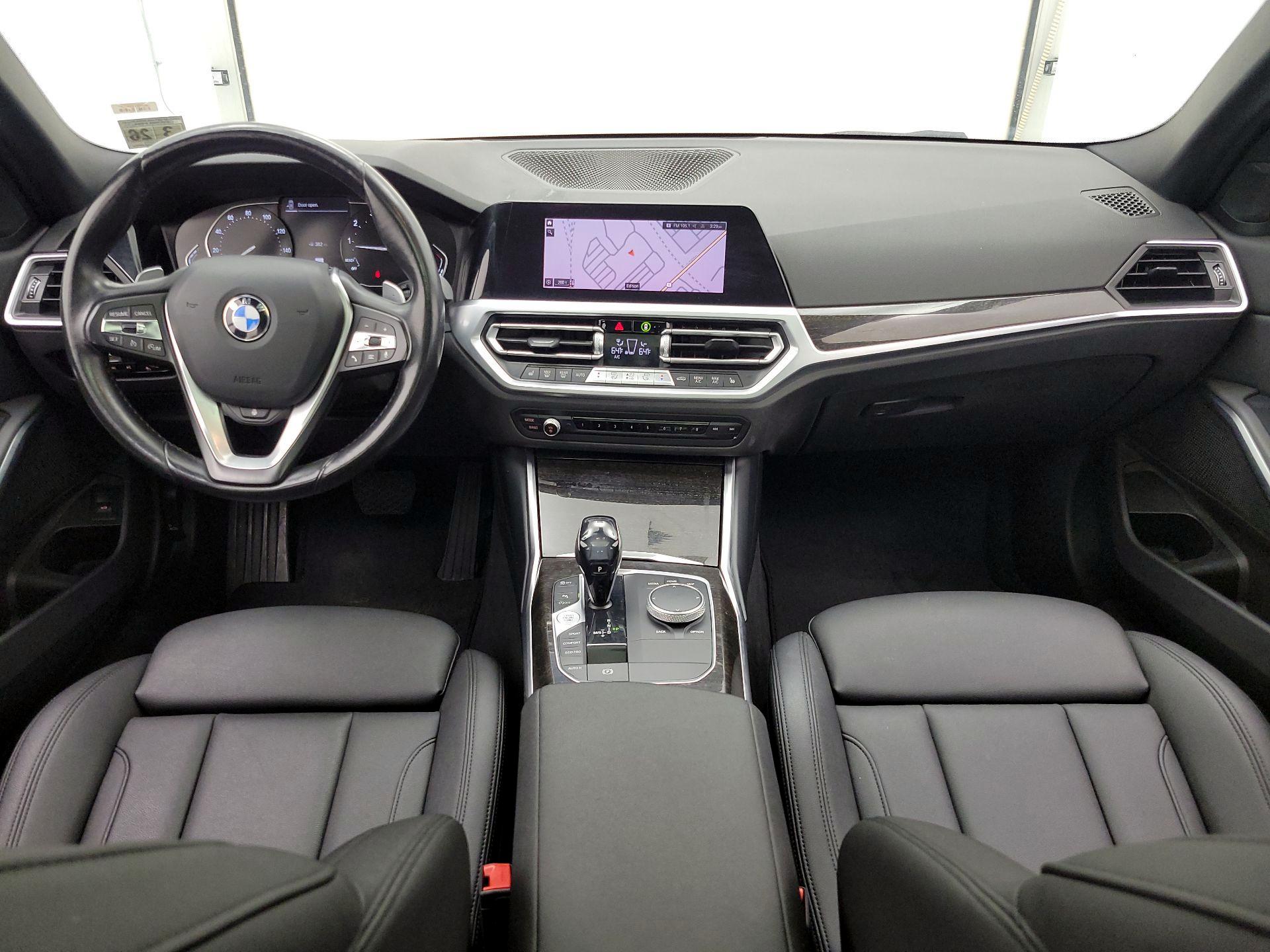 Thumbnail: 2021 BMW 3 Series - 9