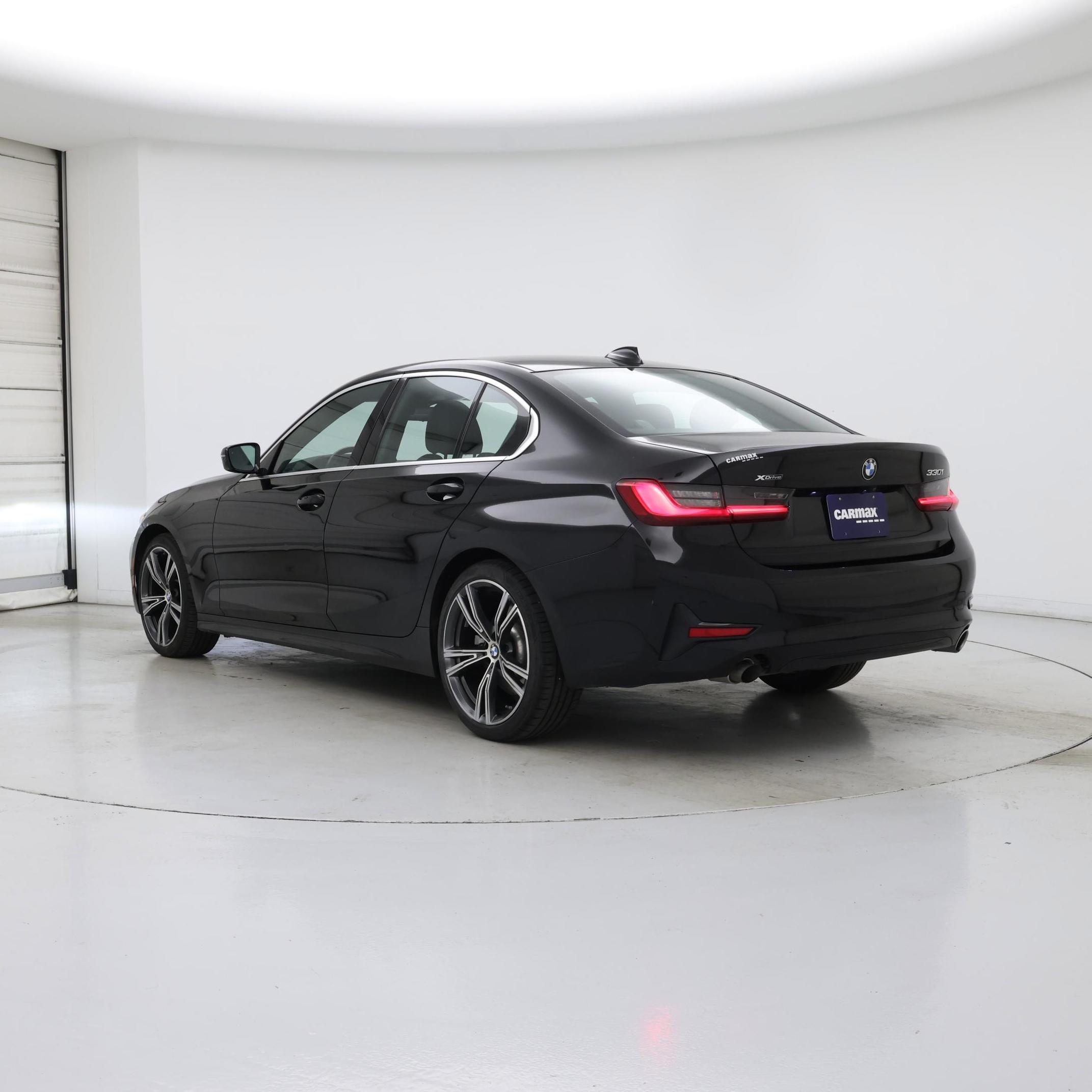 Thumbnail: 2021 BMW 3 Series - 2