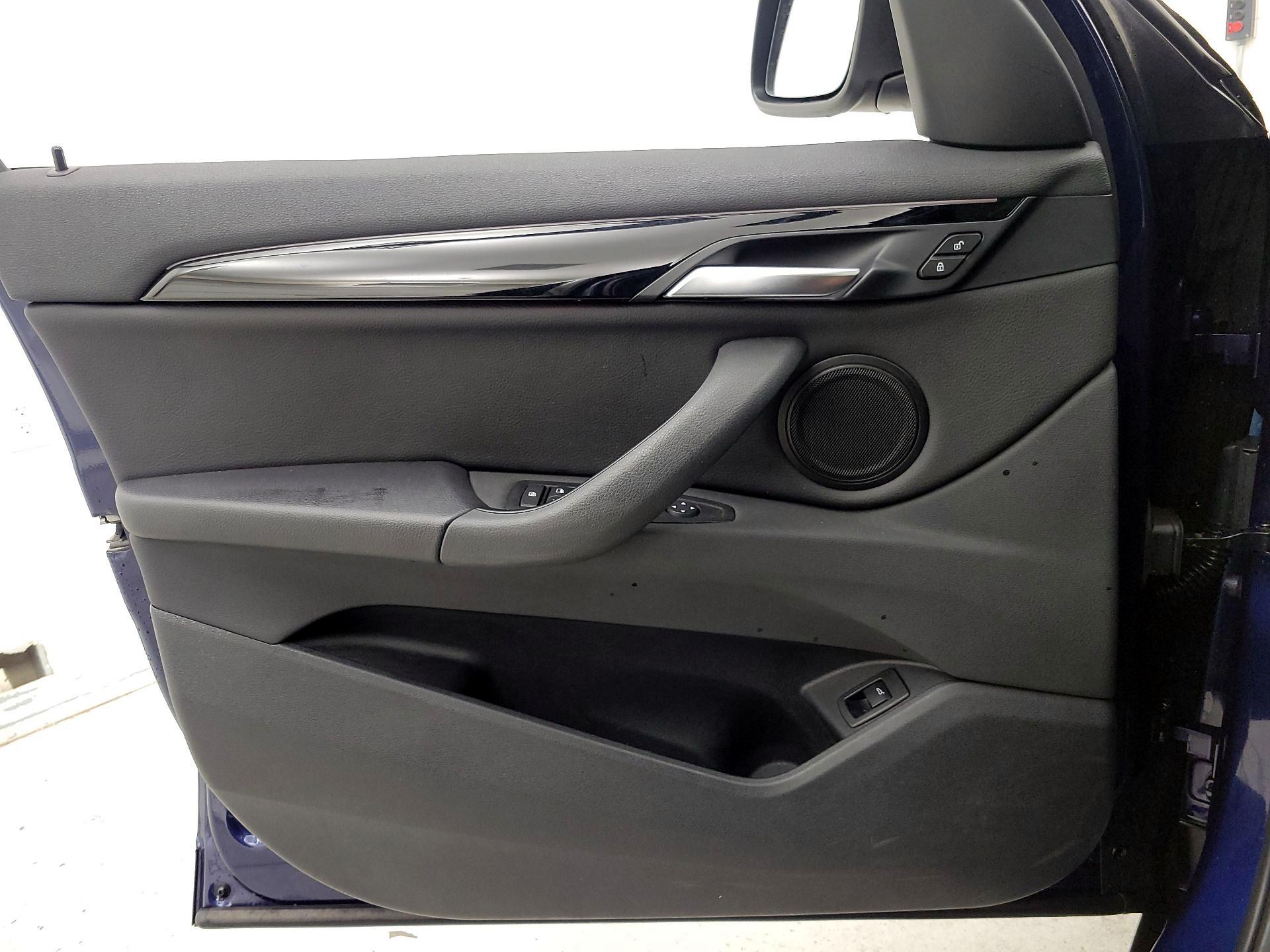 Thumbnail: 2019 BMW X1 - 12