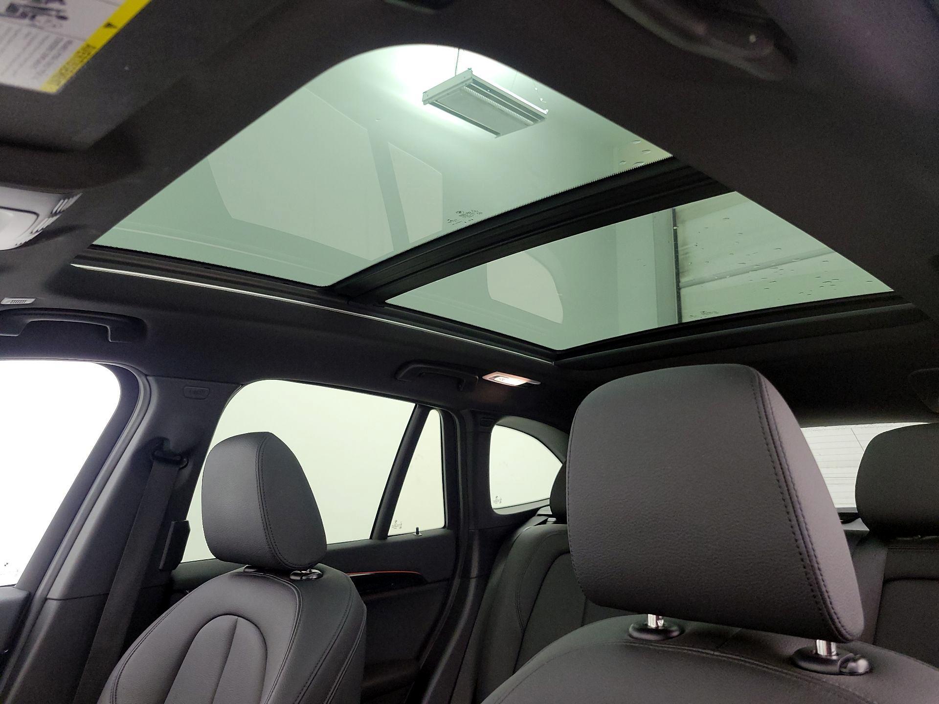 Thumbnail: 2019 BMW X1 - 20