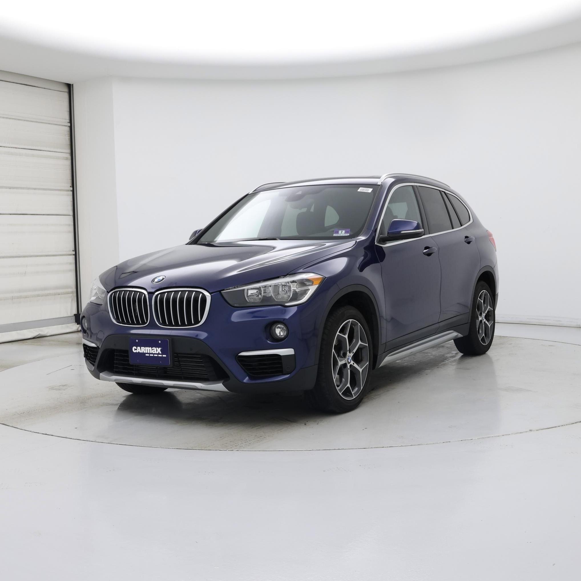 Thumbnail: 2019 BMW X1 - 4