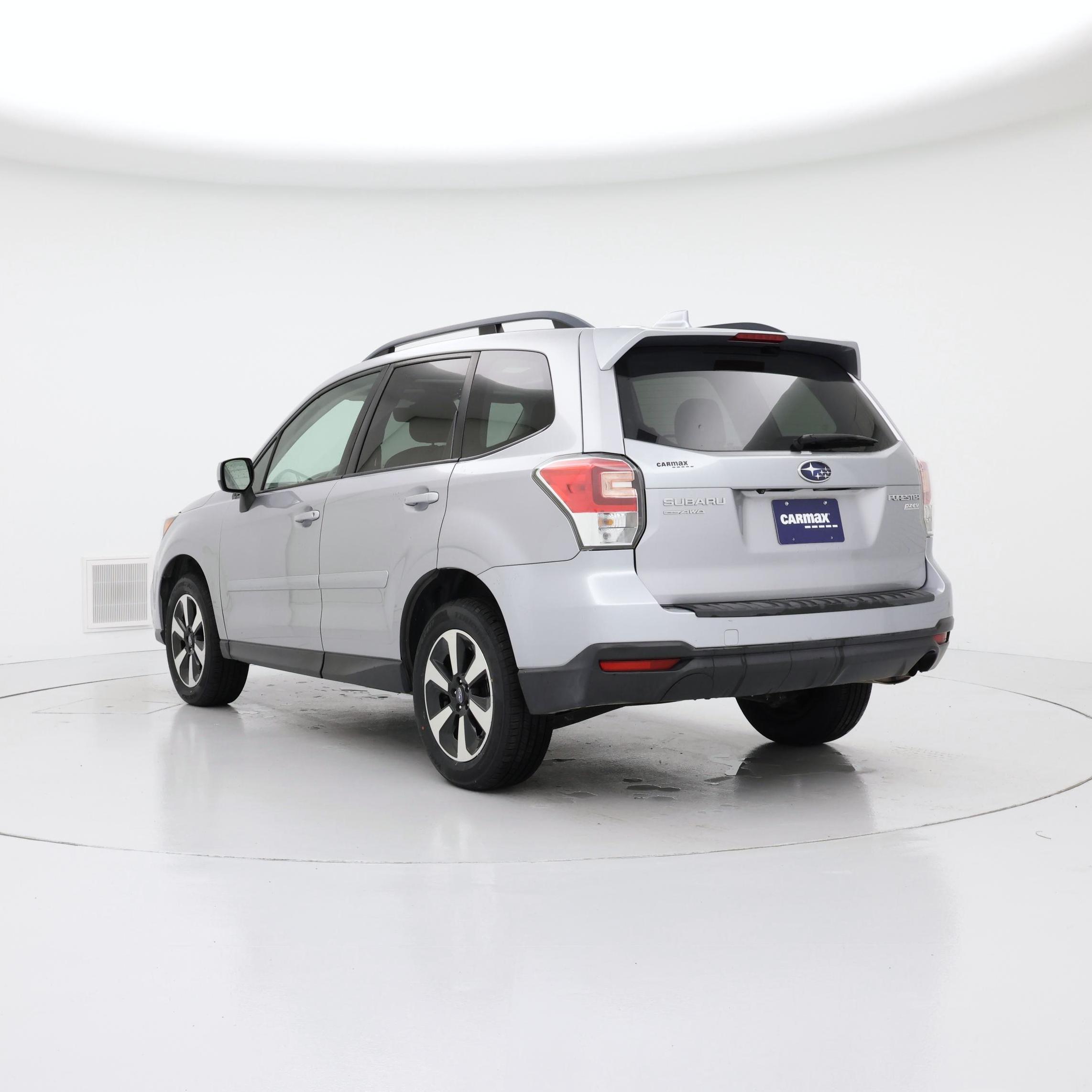 Thumbnail: 2017 Subaru Forester - 2