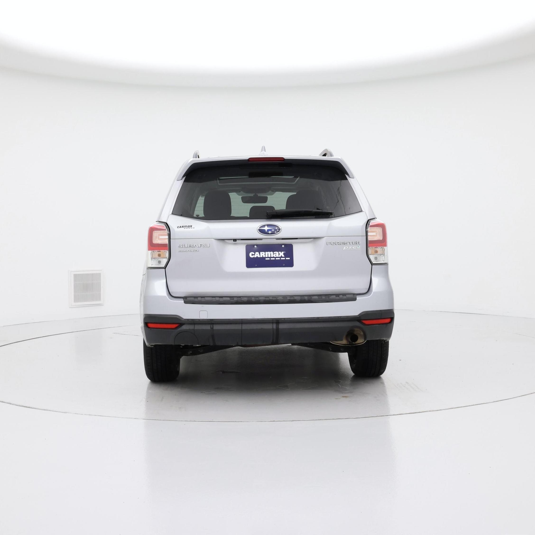 Thumbnail: 2017 Subaru Forester - 6