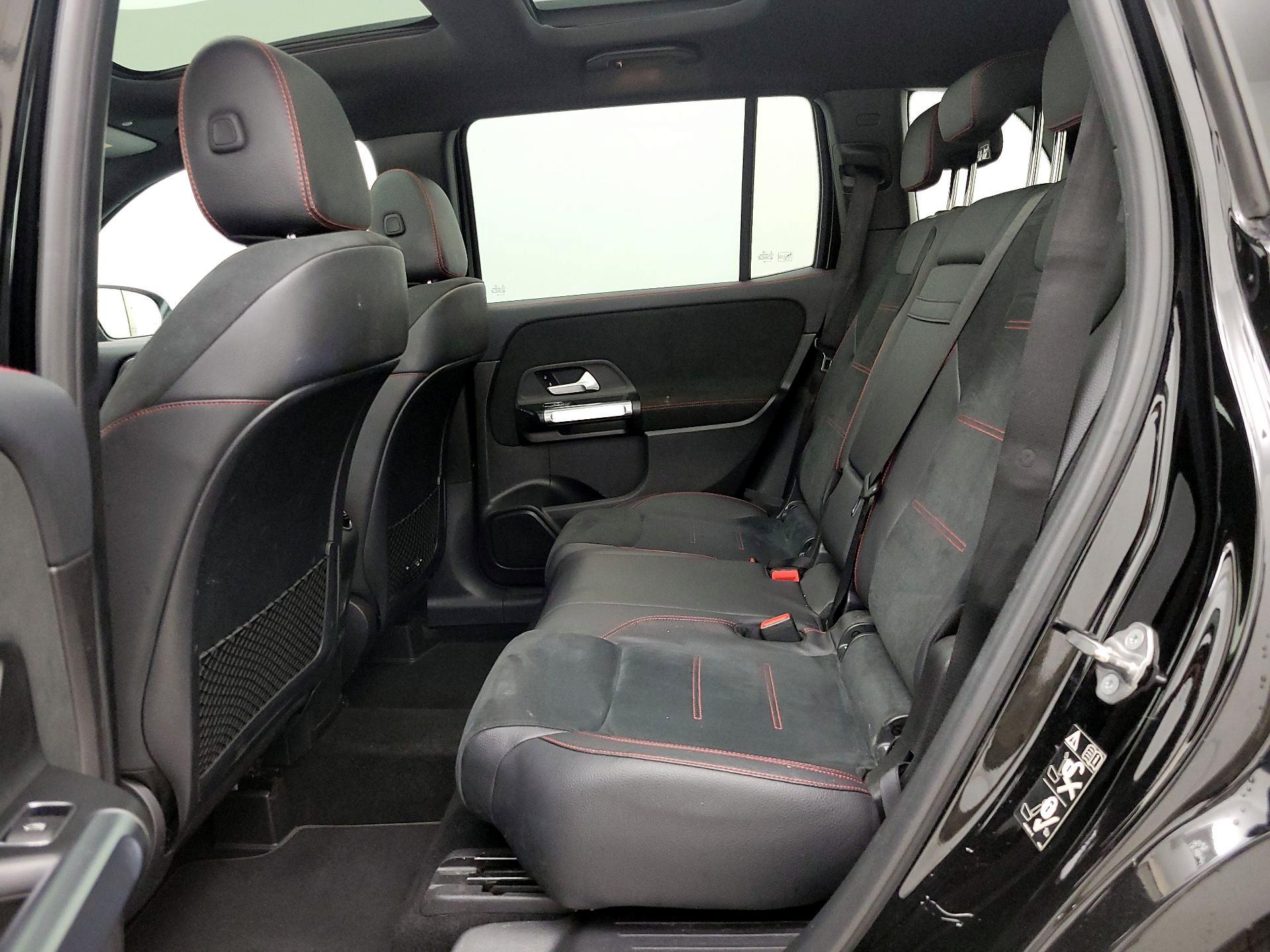 Thumbnail: 2020 Mercedes-Benz GLB - 20