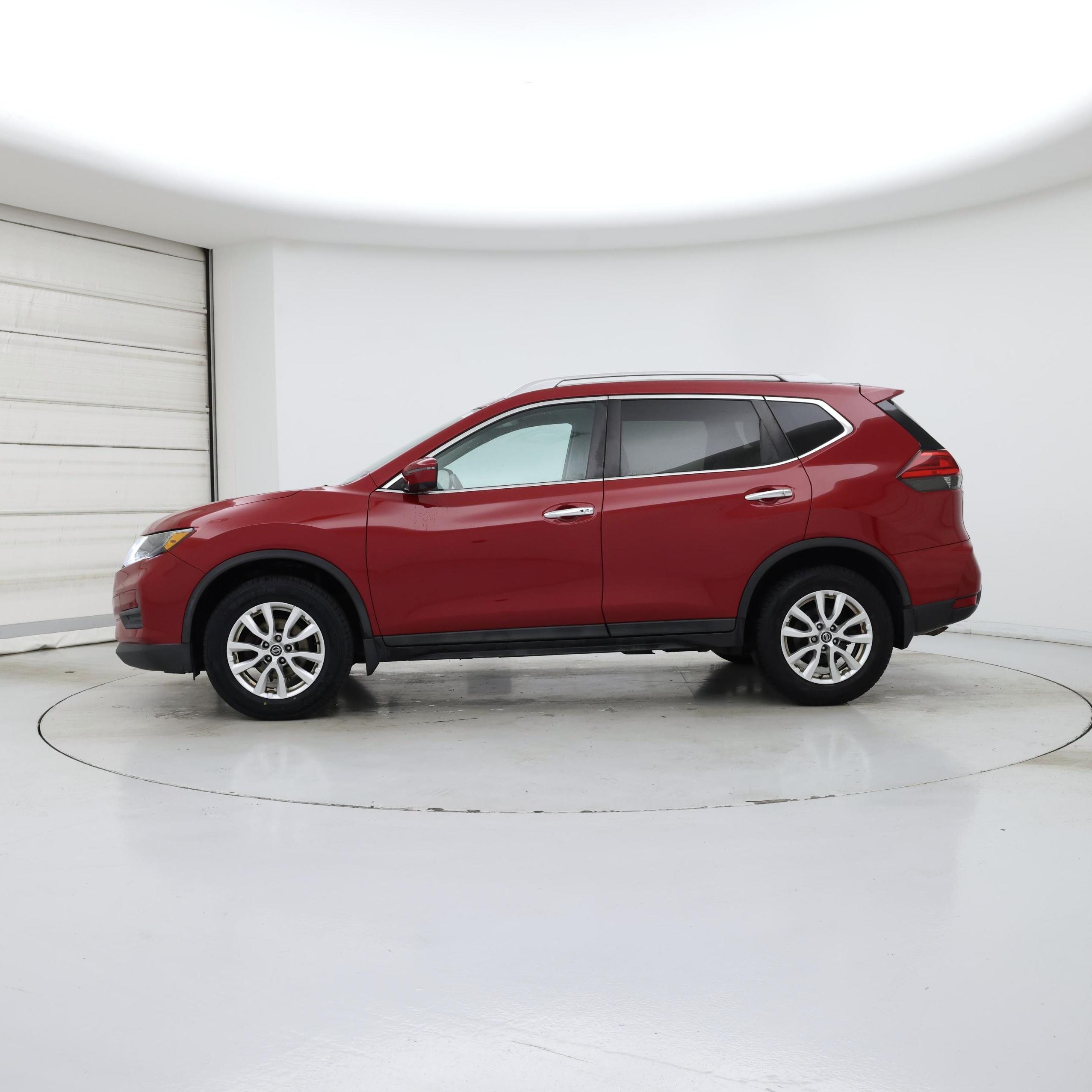 Thumbnail: 2017 Nissan Rogue - 3