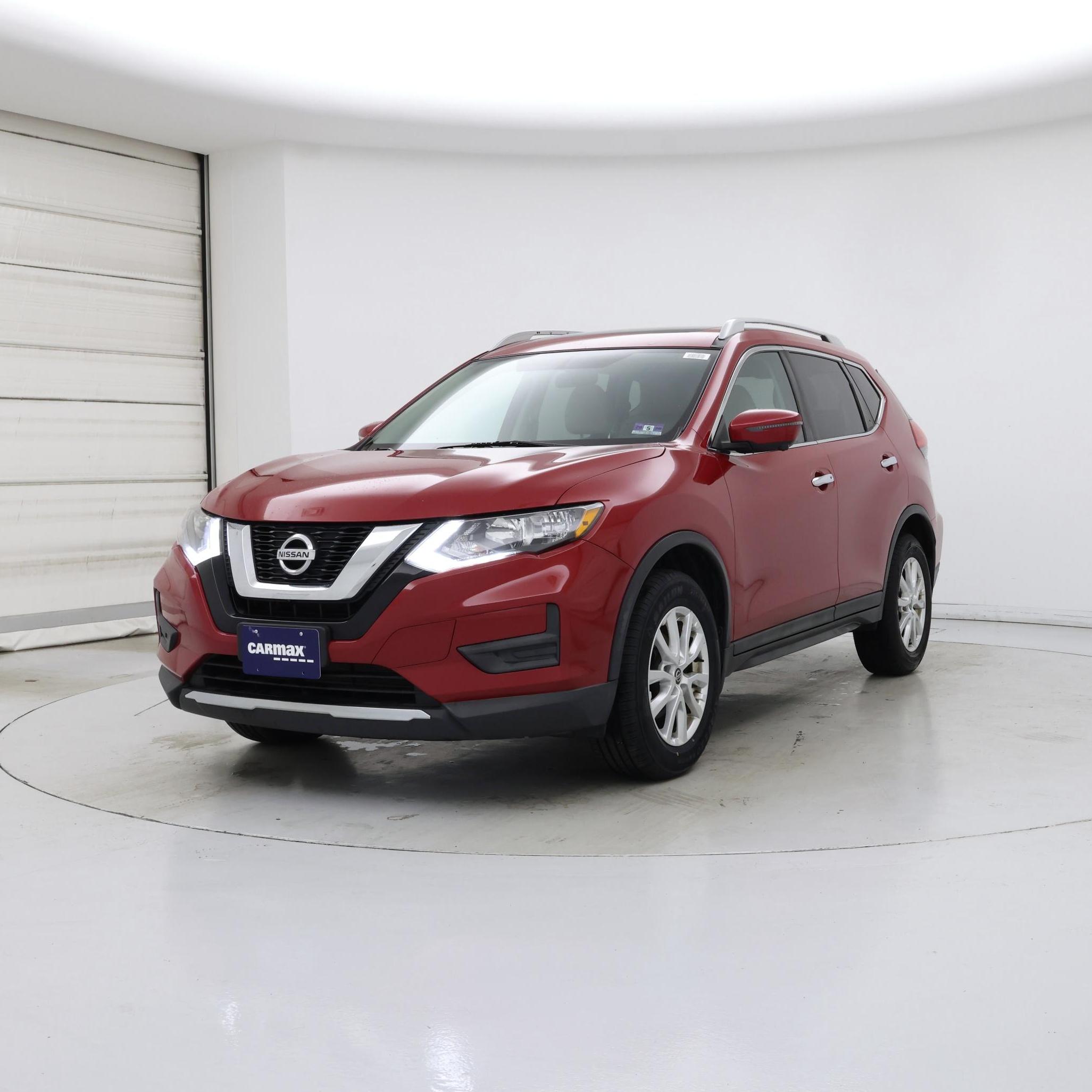 Thumbnail: 2017 Nissan Rogue - 4