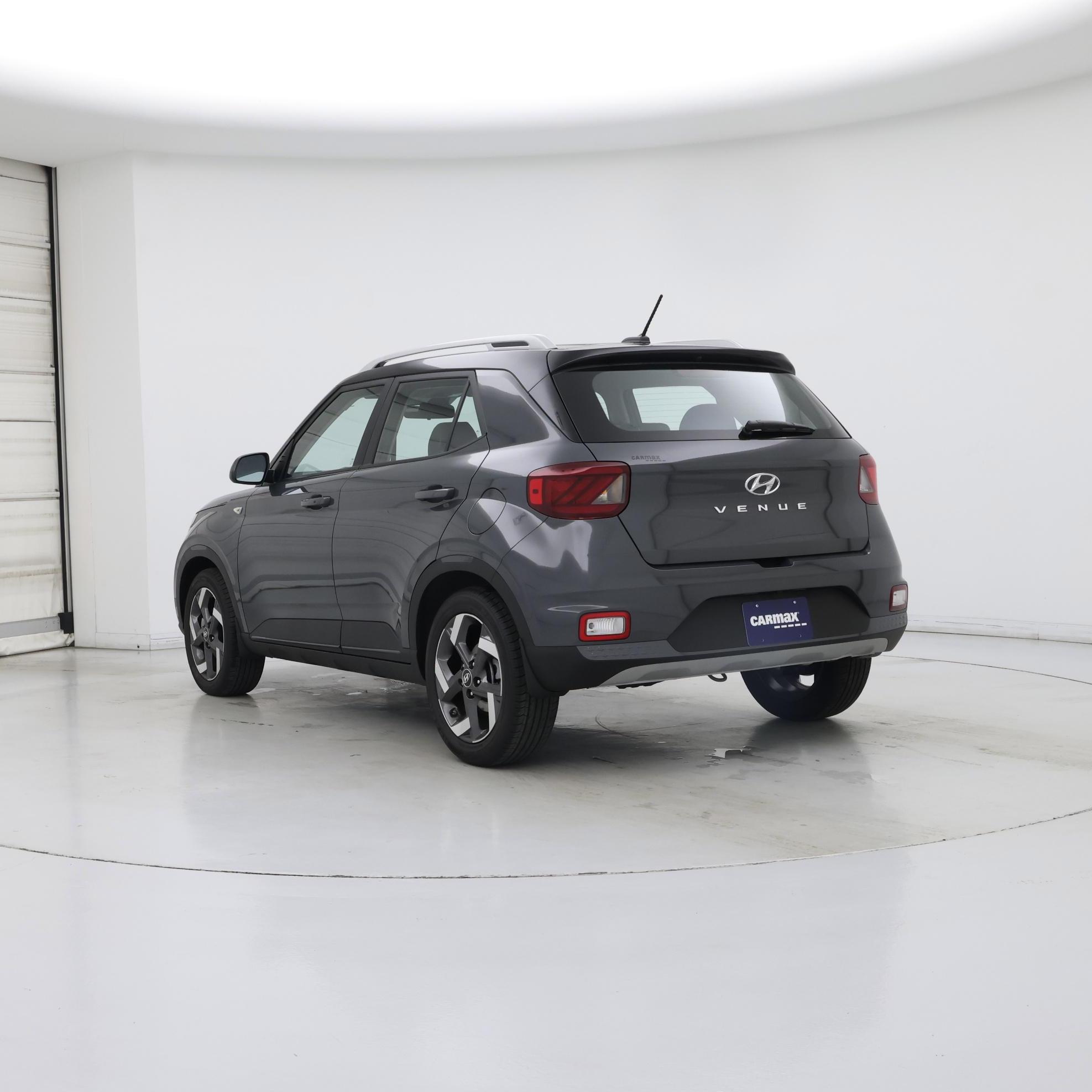Thumbnail: 2025 Hyundai Venue - 2