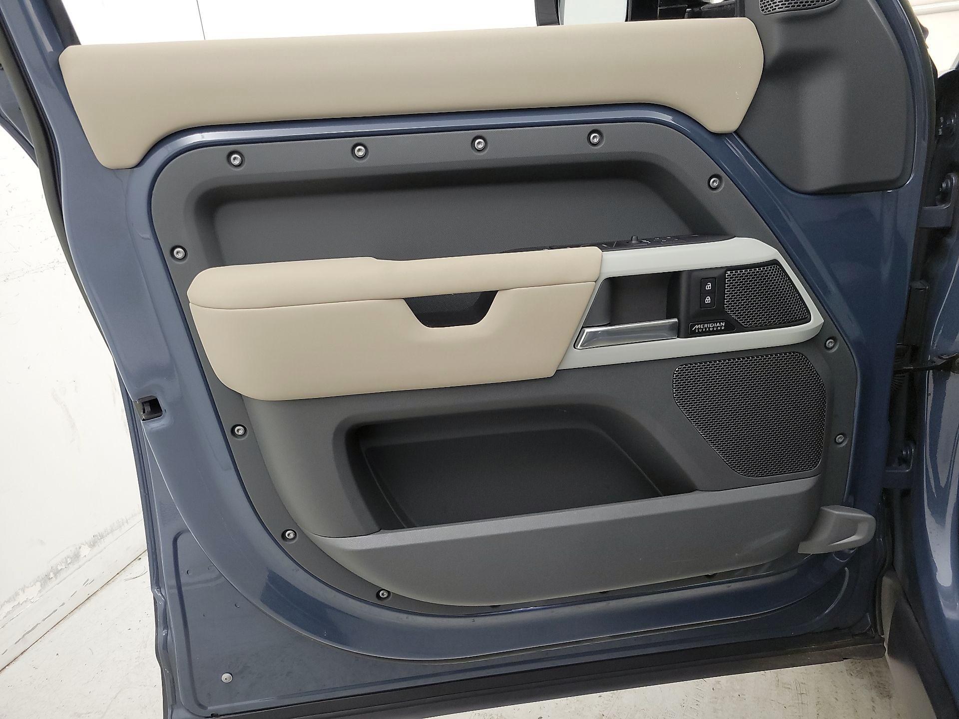 Thumbnail: 2023 Land Rover Defender - 12