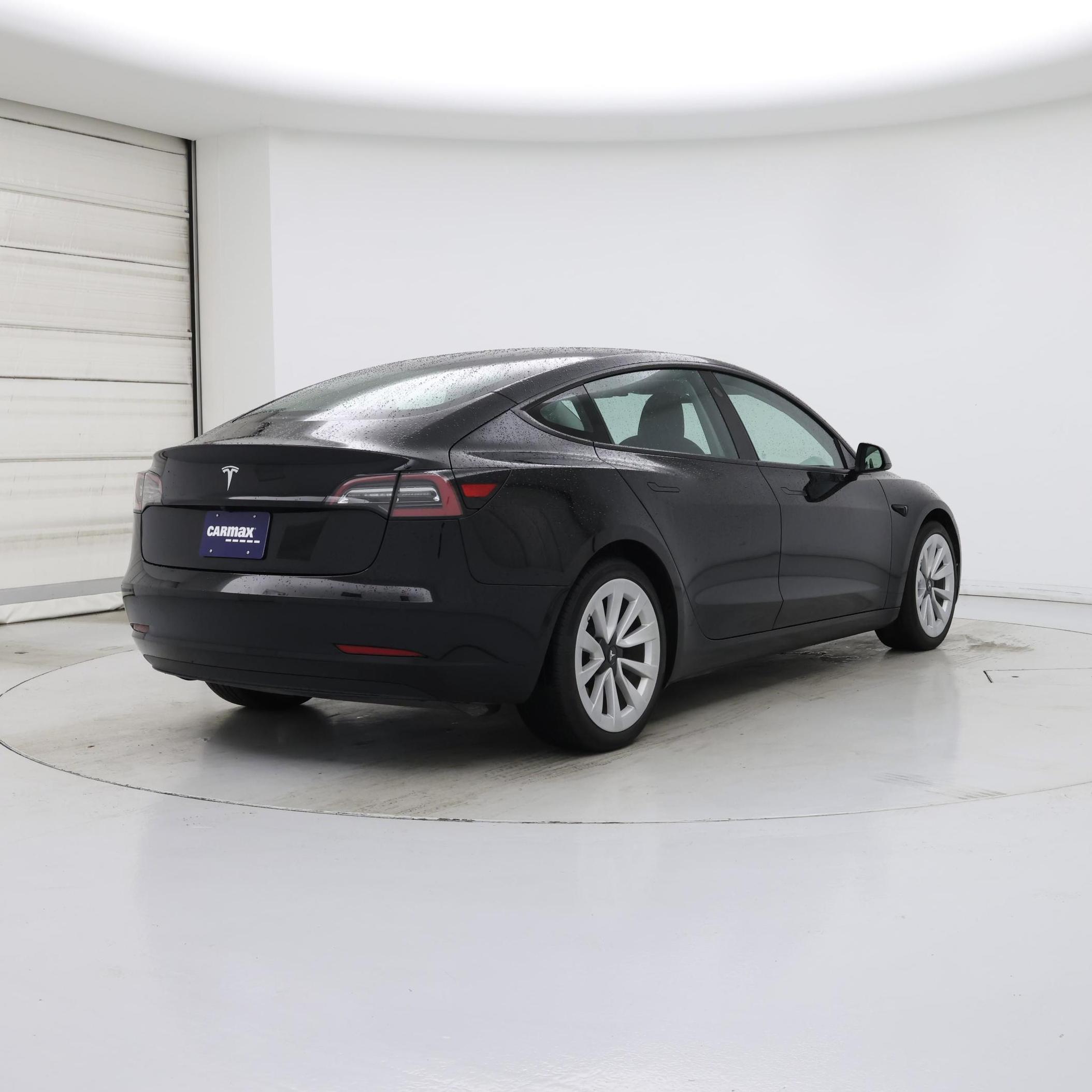 Thumbnail: 2022 Tesla Model 3 - 8