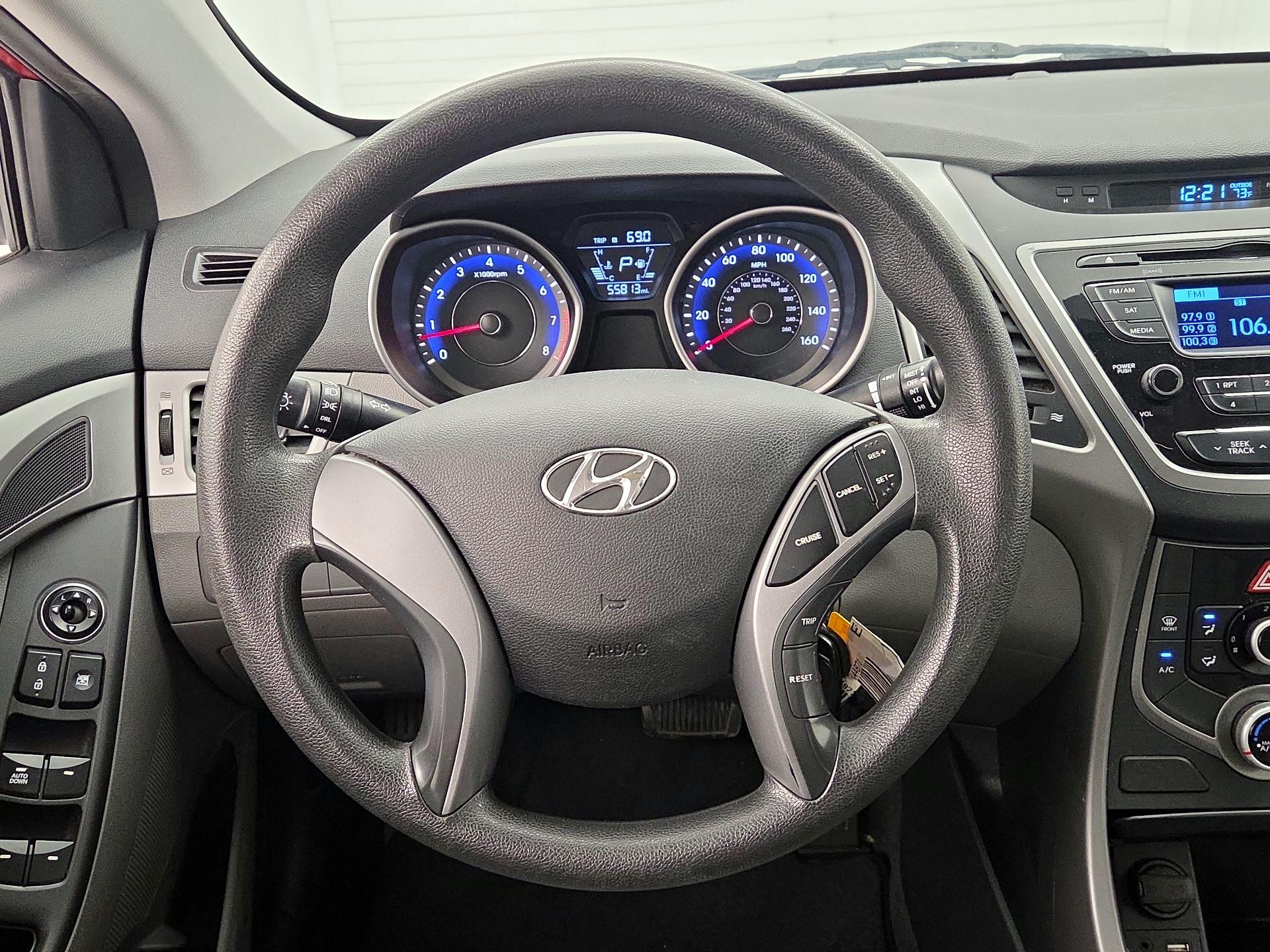 Thumbnail: 2016 Hyundai Elantra - 10