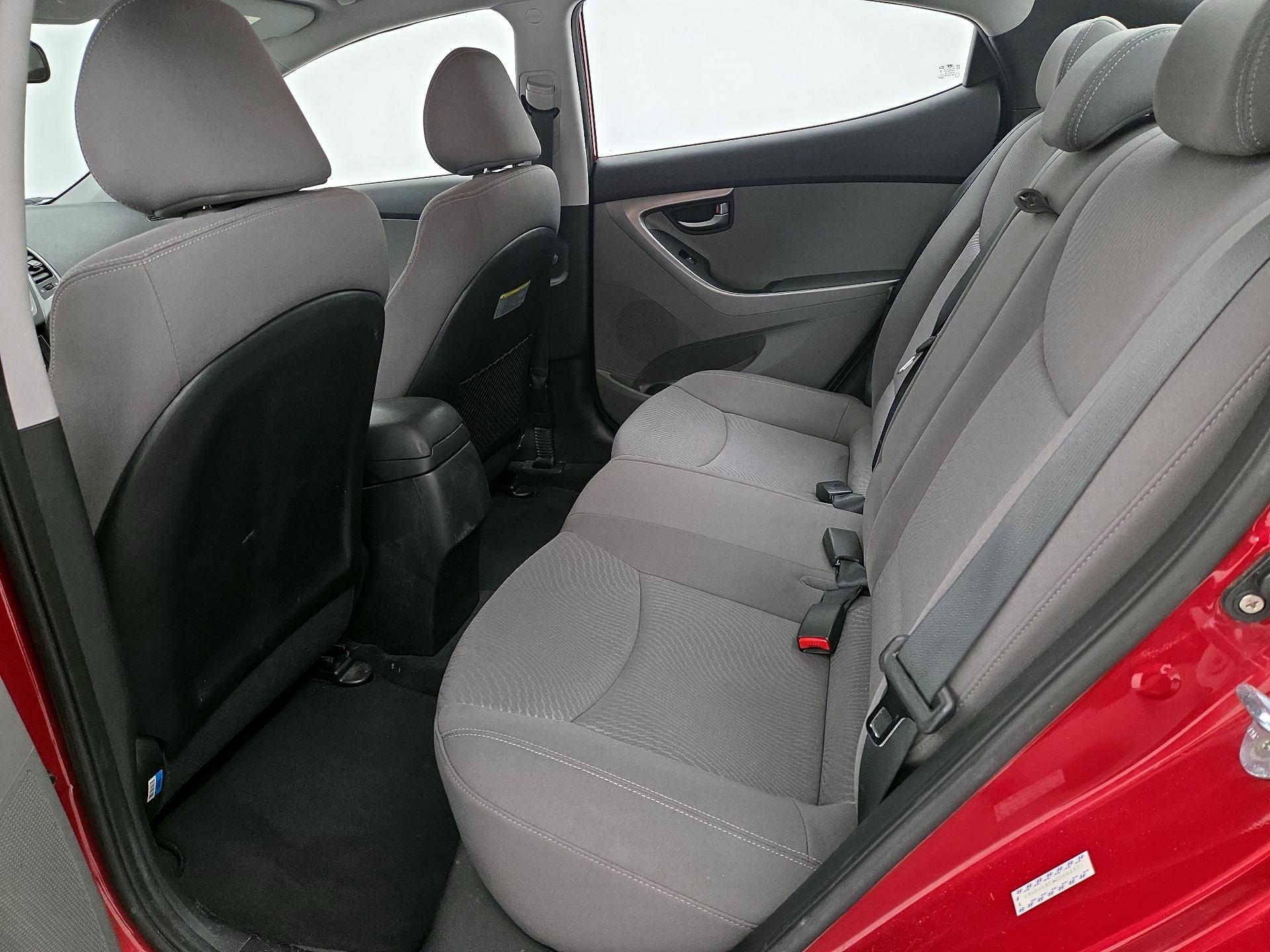 Thumbnail: 2016 Hyundai Elantra - 18