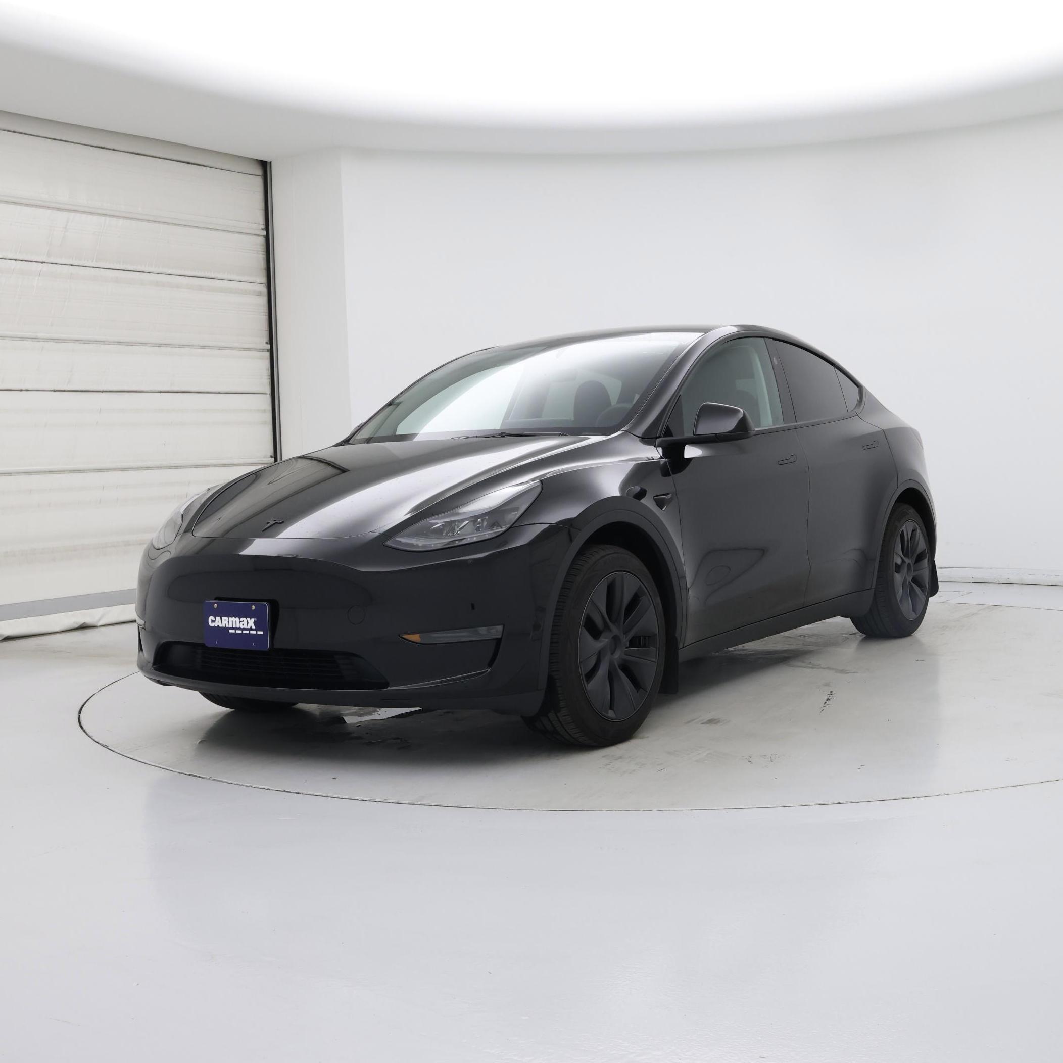 Thumbnail: 2024 Tesla Model Y - 4