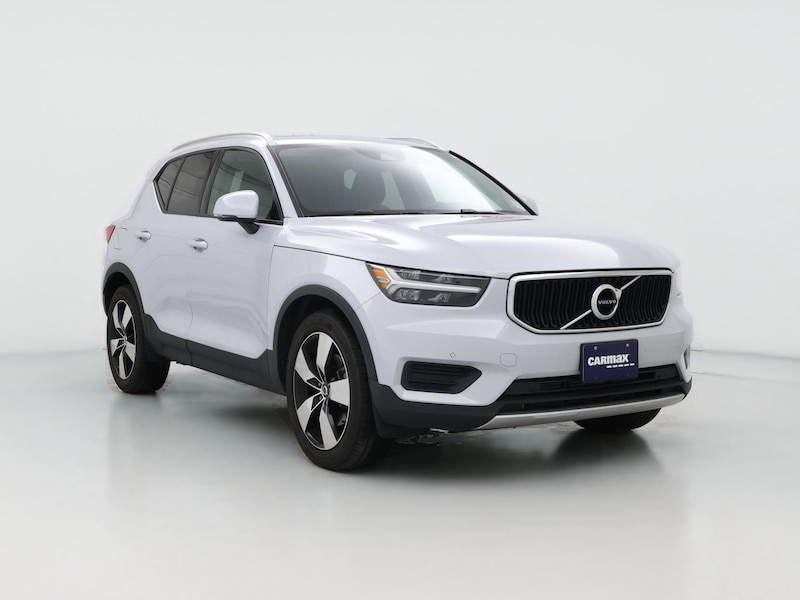 2020 Volvo XC40 T5 Momentum -
                  Edison, NJ