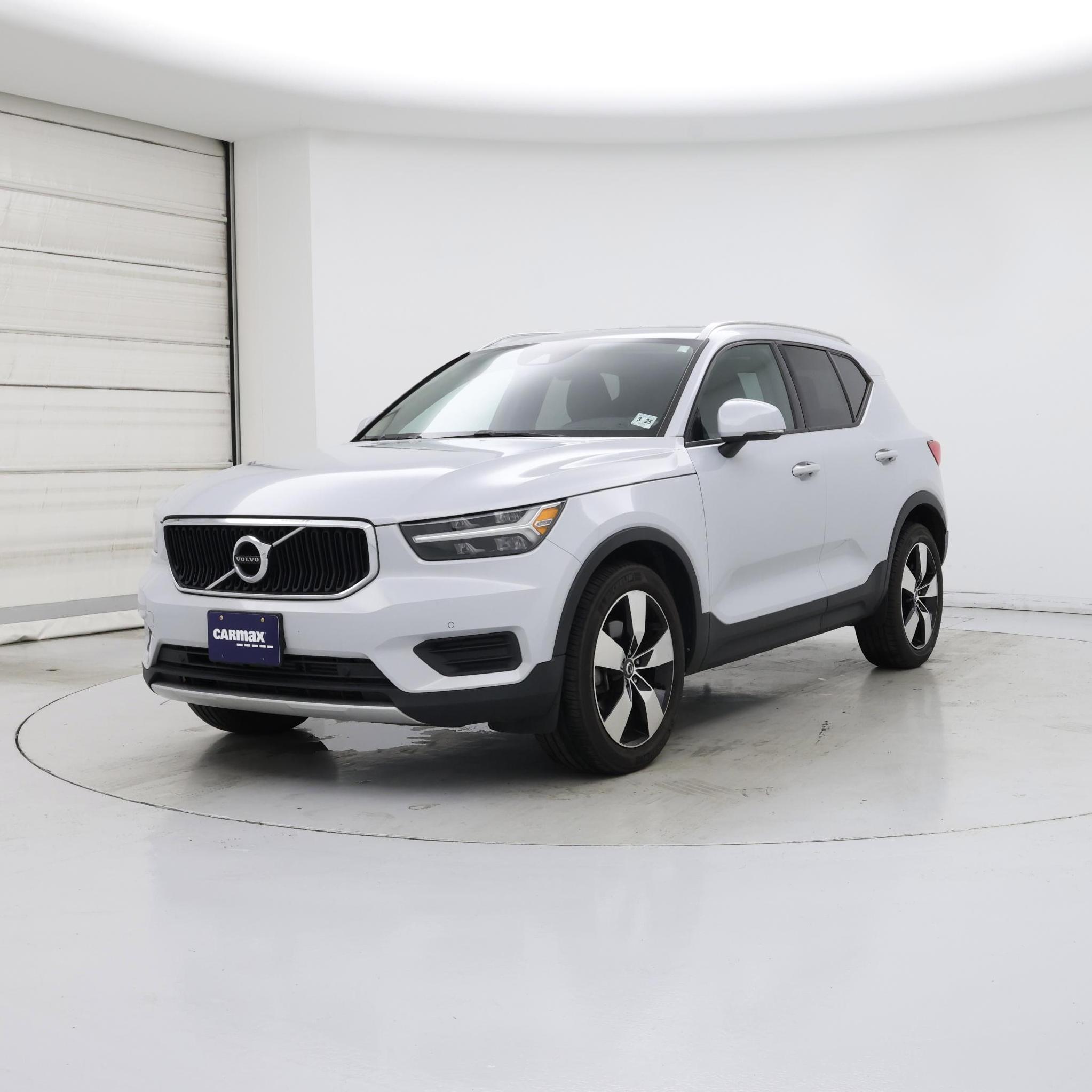 Thumbnail: 2020 Volvo XC40 - 4