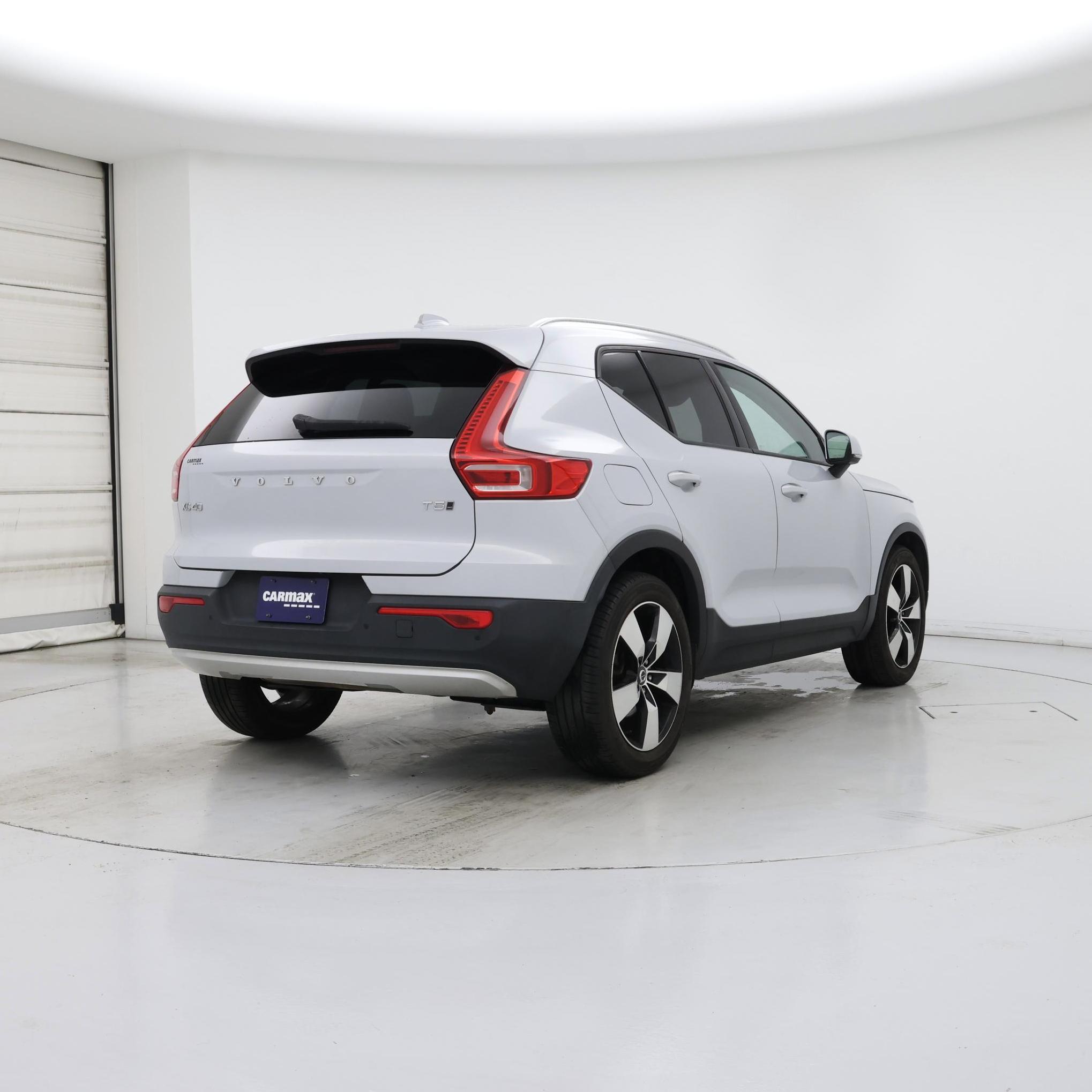 Thumbnail: 2020 Volvo XC40 - 8